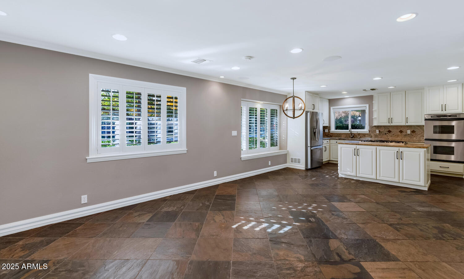 416 W MCLELLAN Boulevard