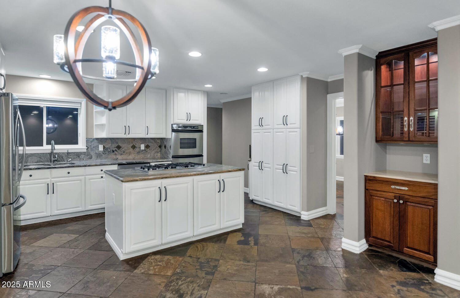 416 W MCLELLAN Boulevard