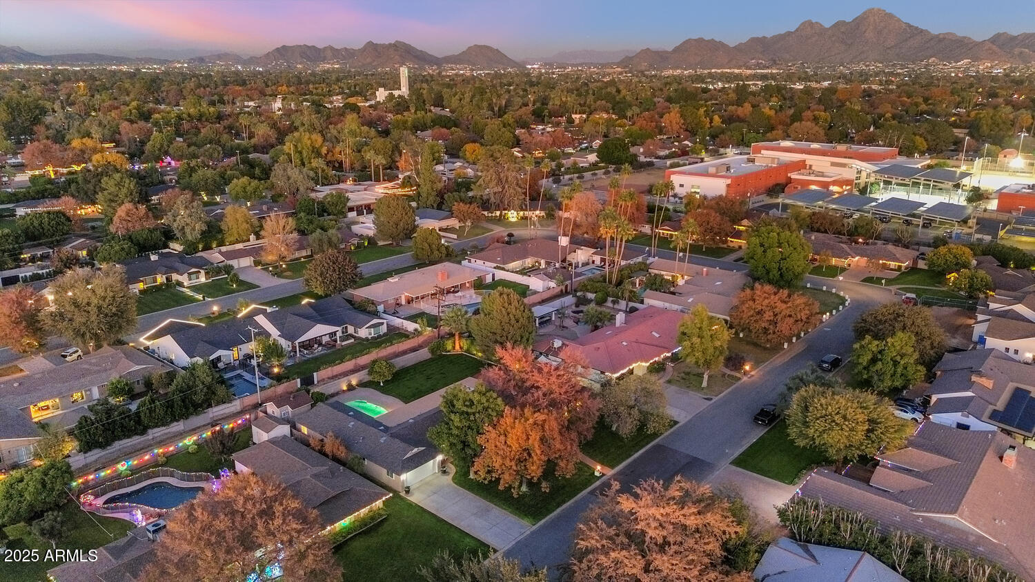 416 W MCLELLAN Boulevard