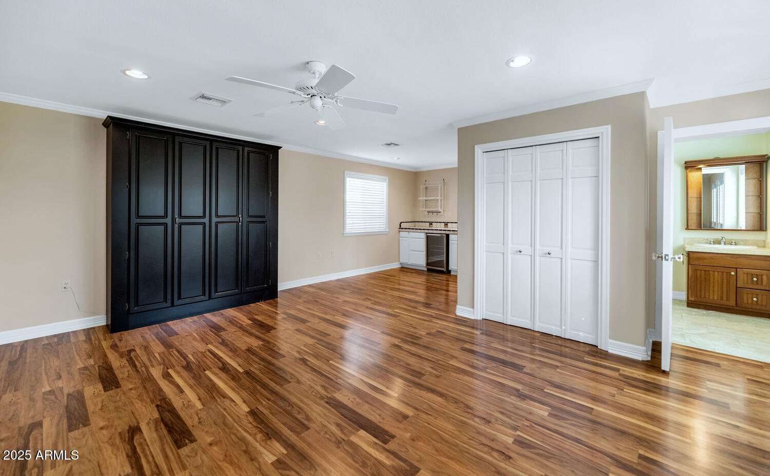 416 W MCLELLAN Boulevard