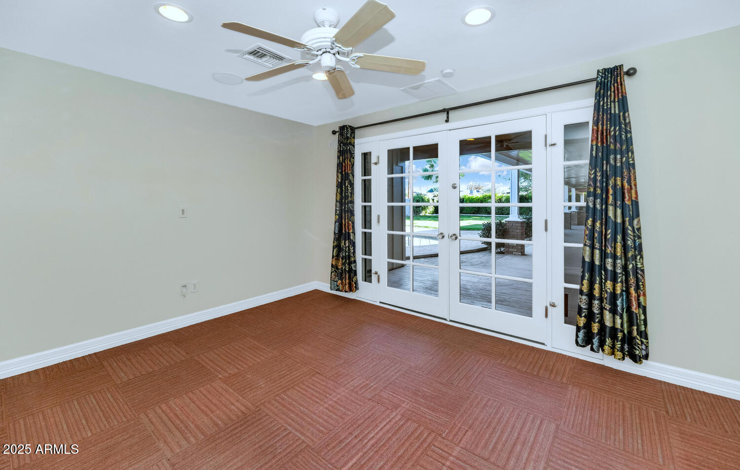 416 W MCLELLAN Boulevard