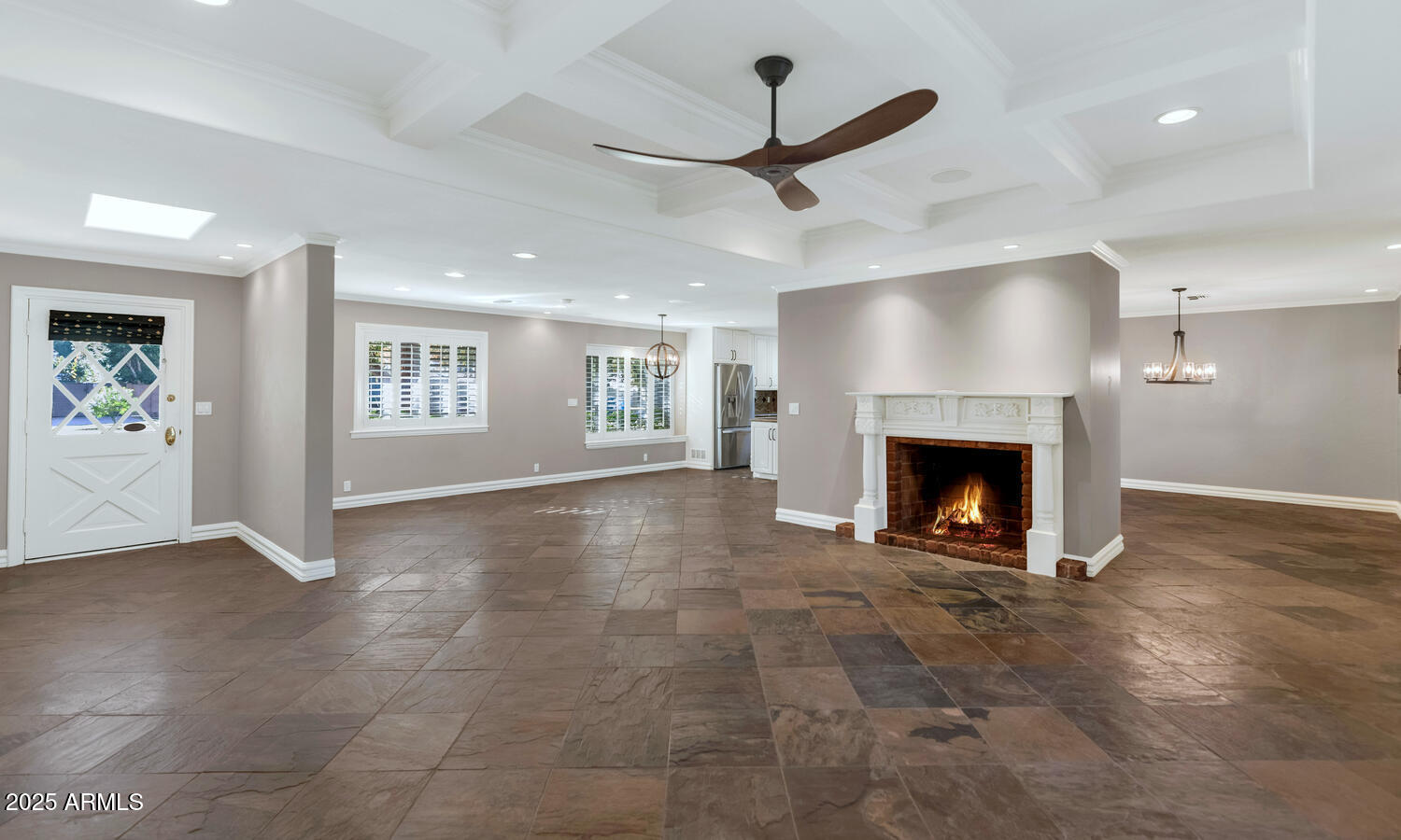 416 W MCLELLAN Boulevard