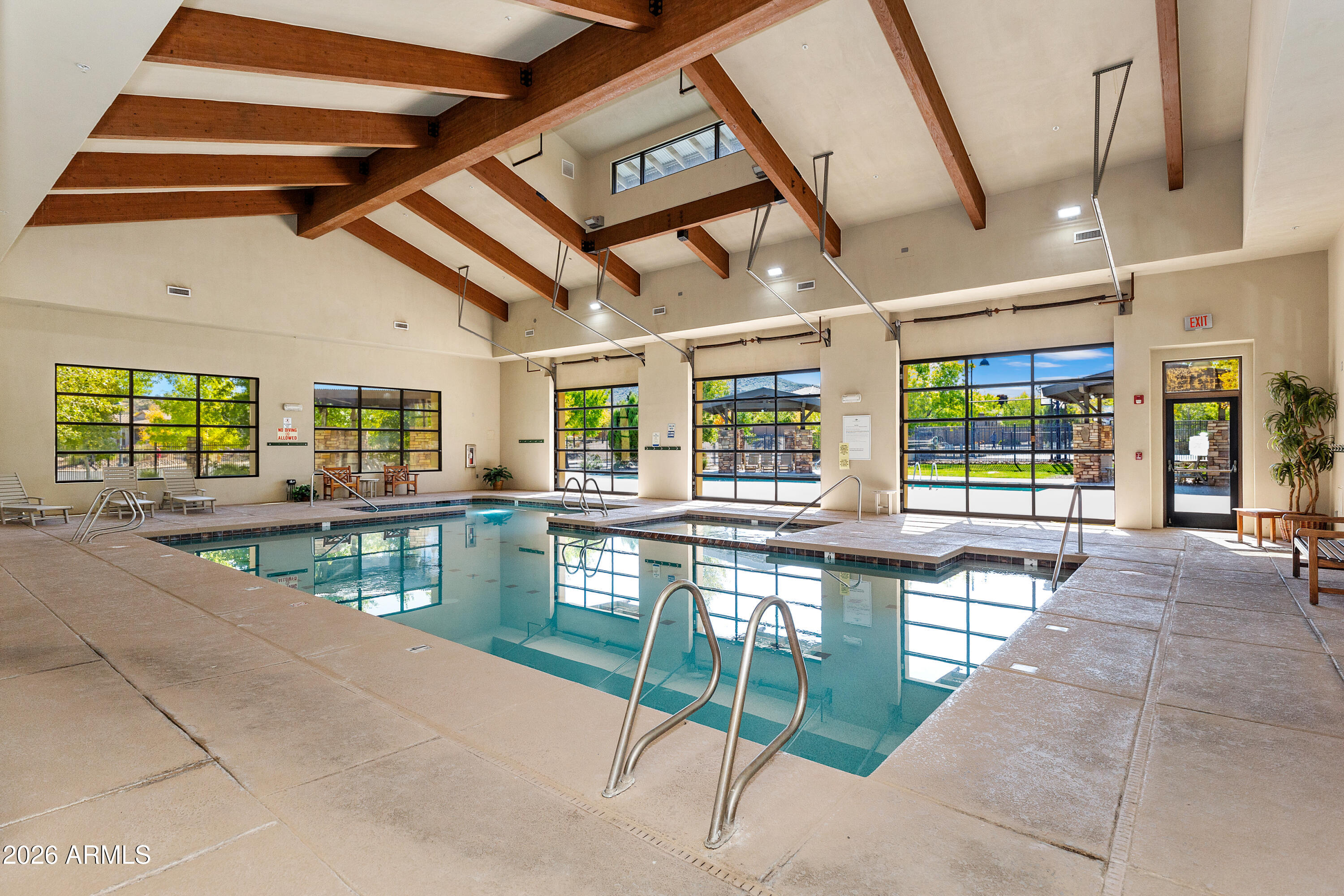 7615 E TRADERS Trail