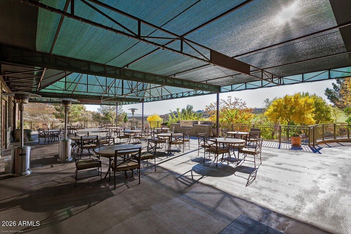 7615 E TRADERS Trail