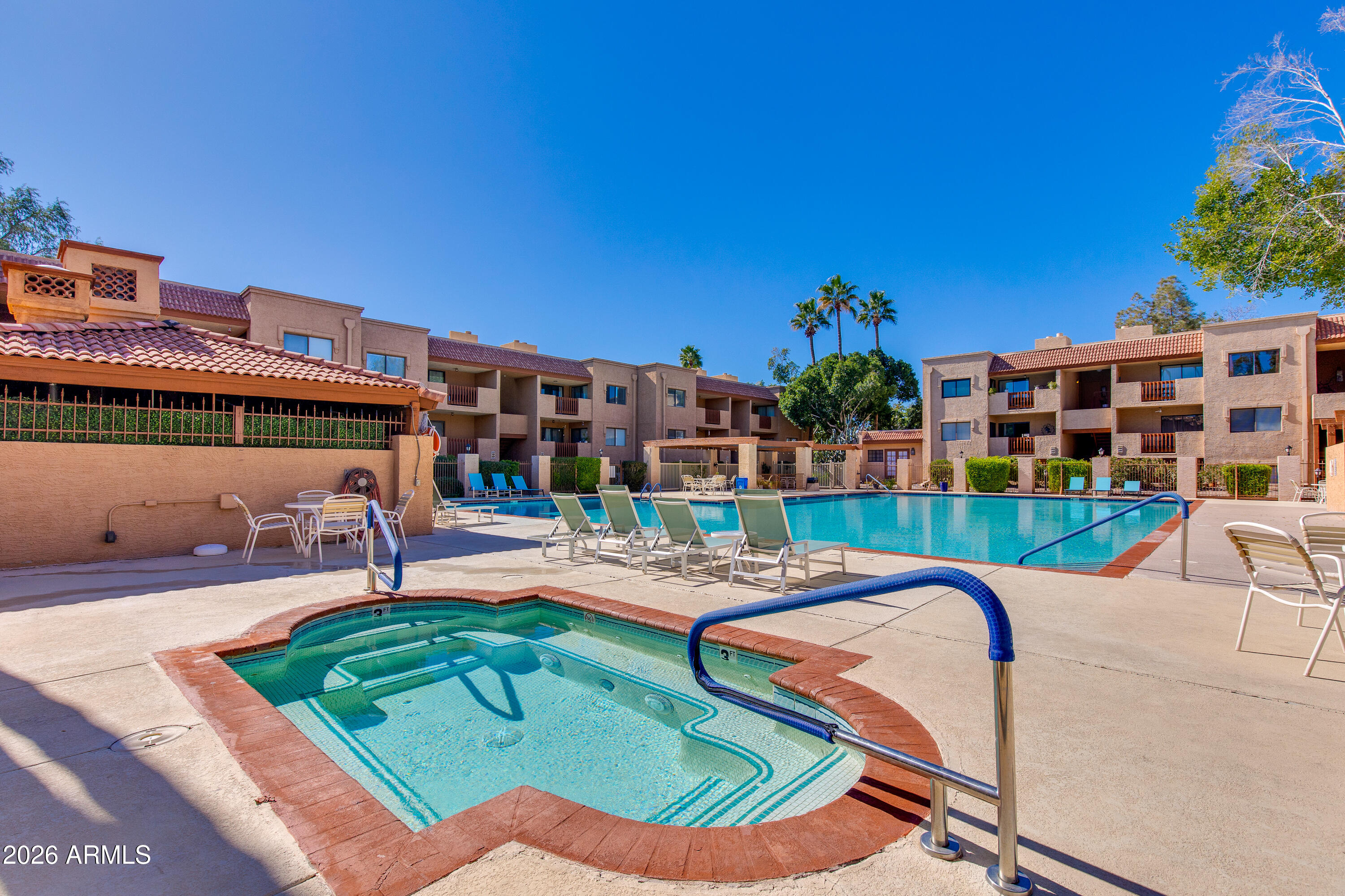 3031 N CIVIC CENTER Plaza 218