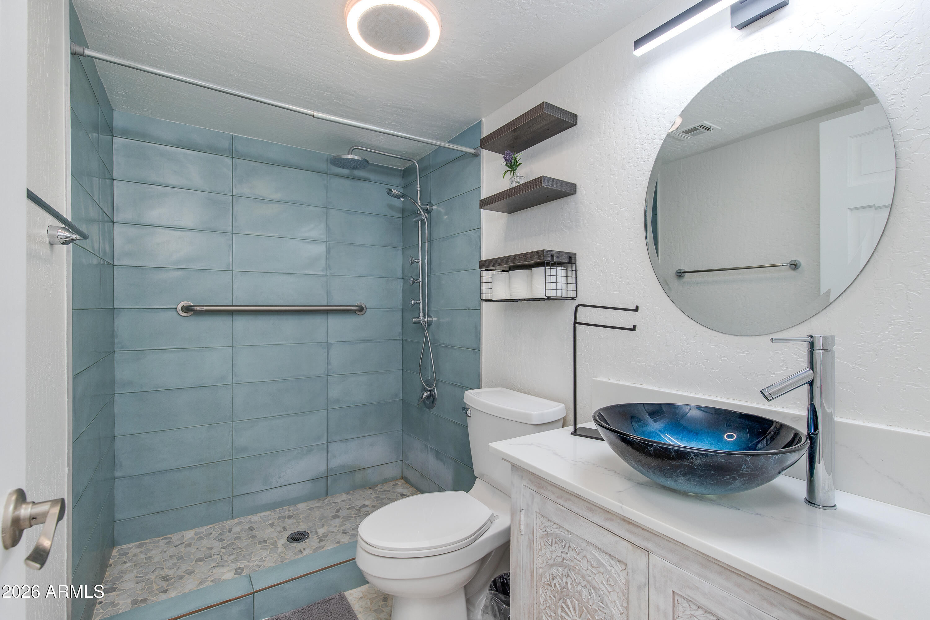 3031 N CIVIC CENTER Plaza 218