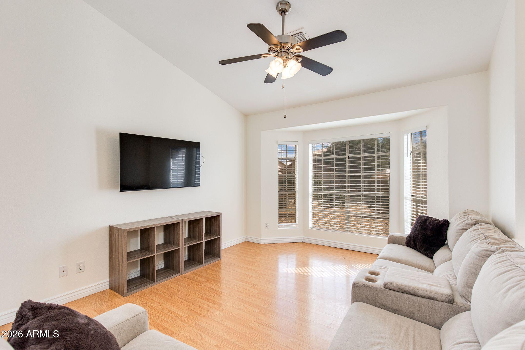 4250 E ENCINAS Avenue