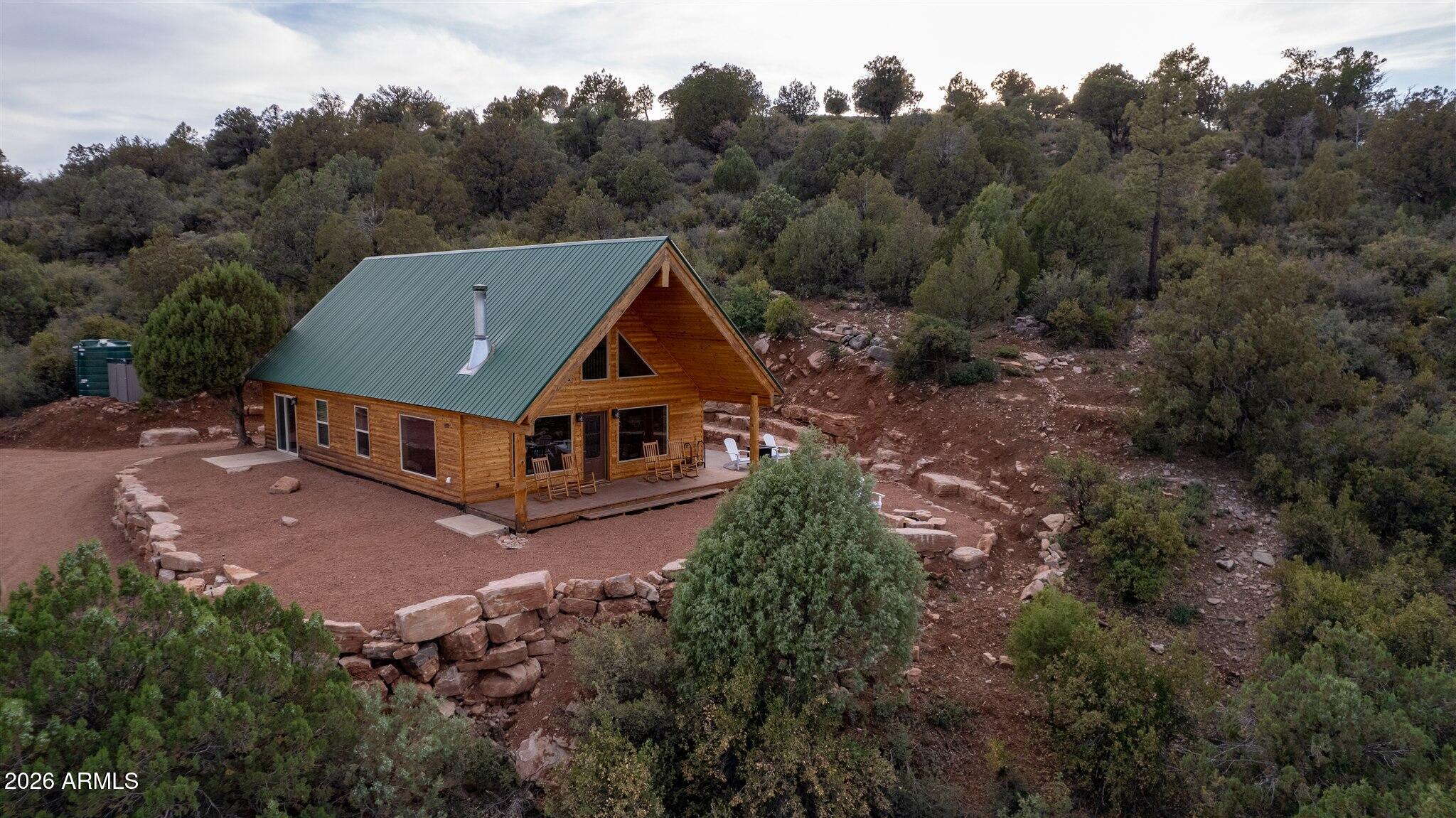 1392 W MUNSEE Drive