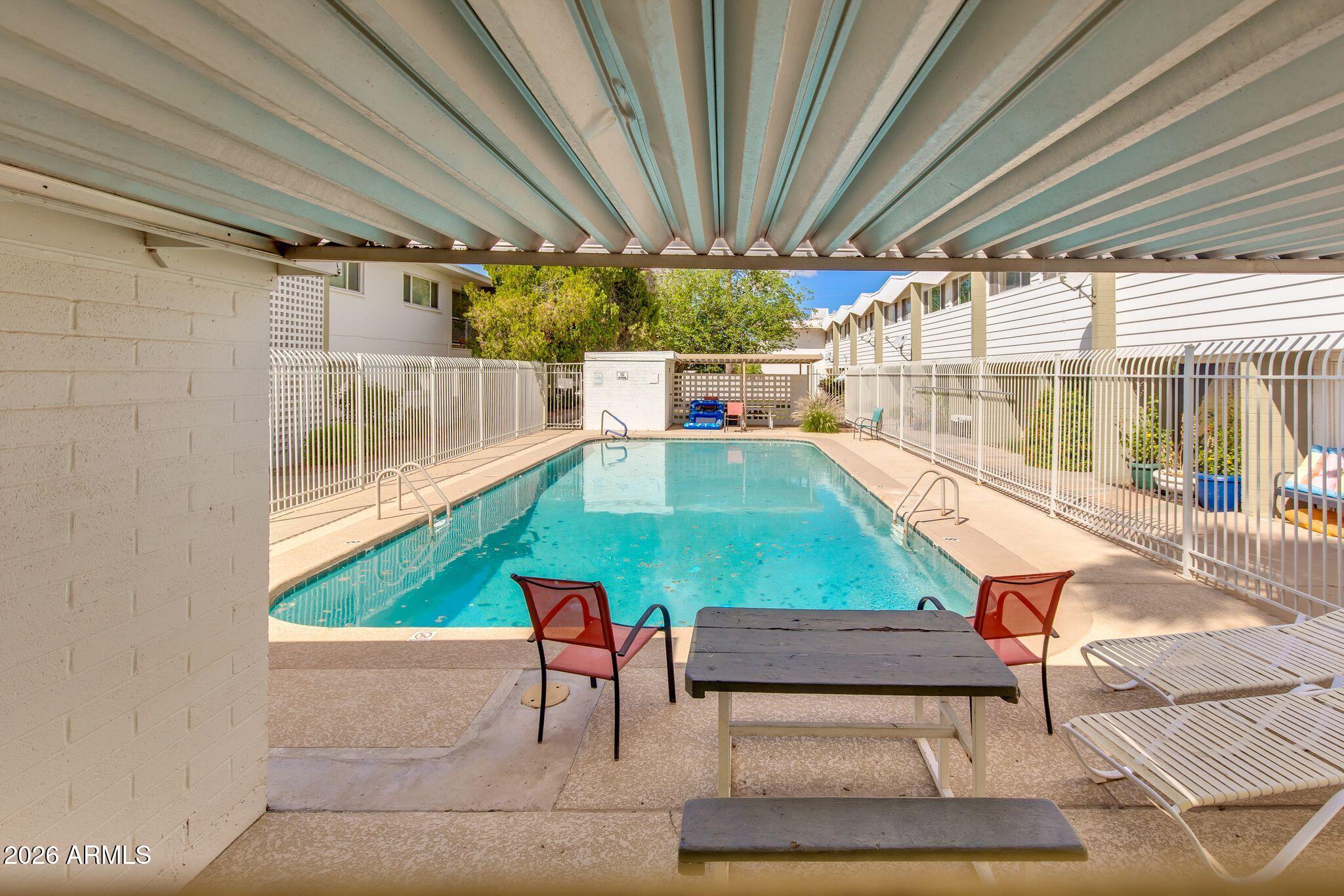 815 N HAYDEN Road B4