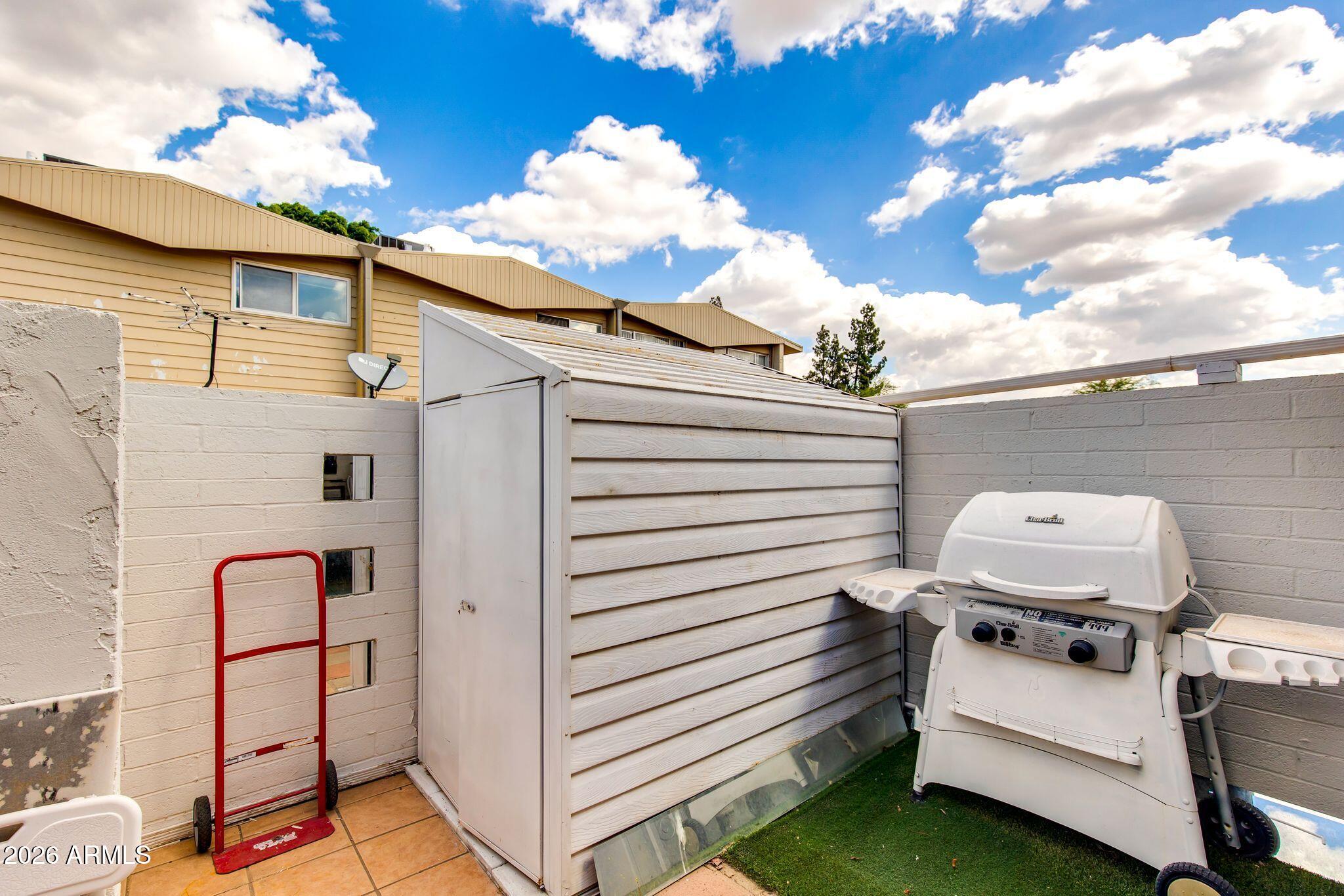 815 N HAYDEN Road B4