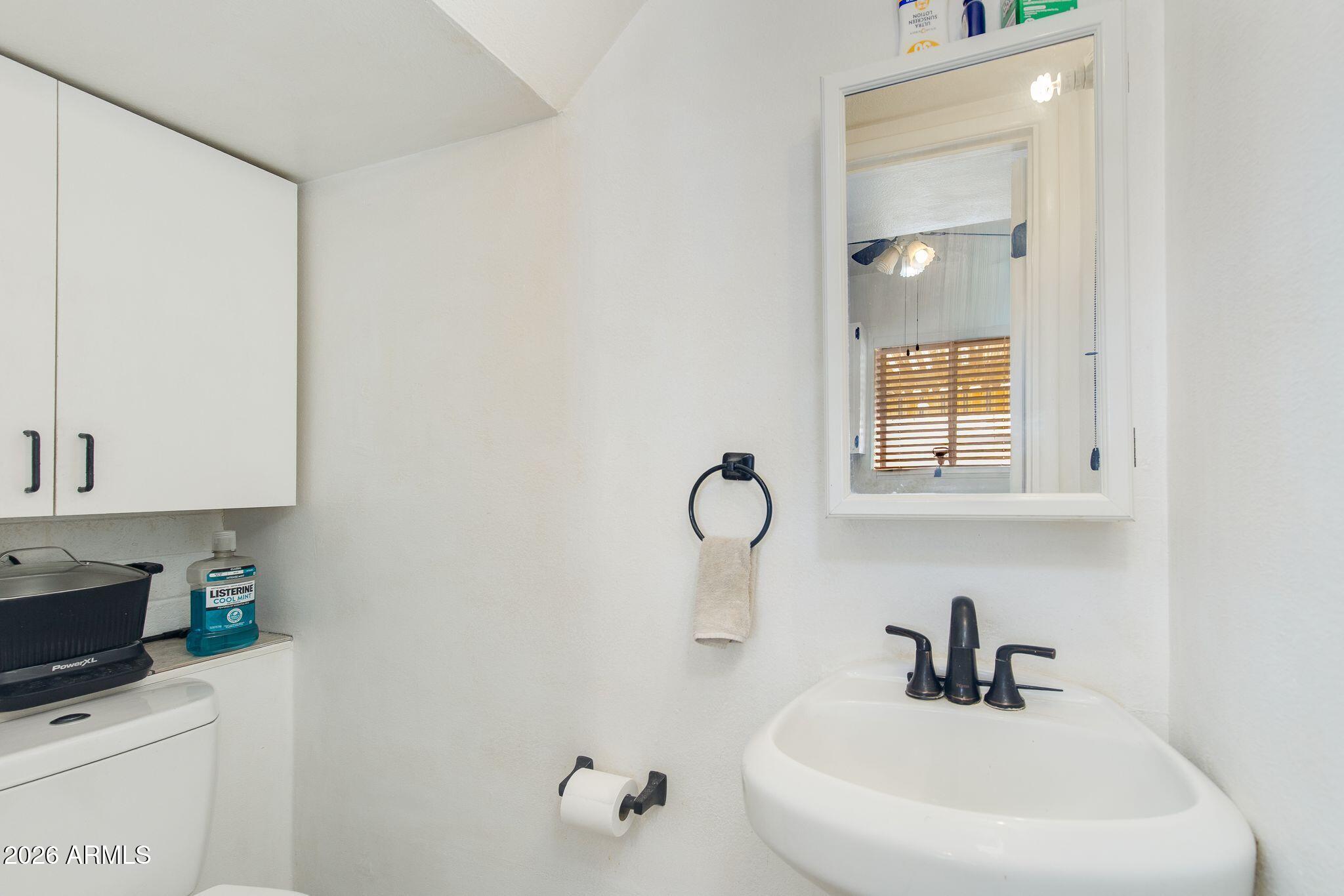 815 N HAYDEN Road B4