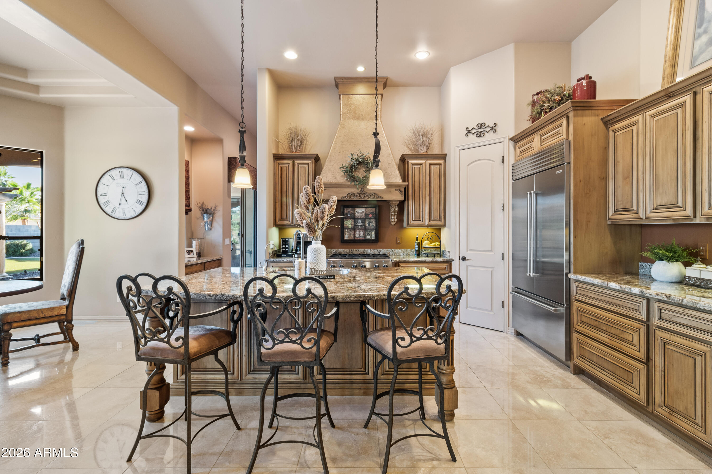 18009 W MONTEBELLO Avenue