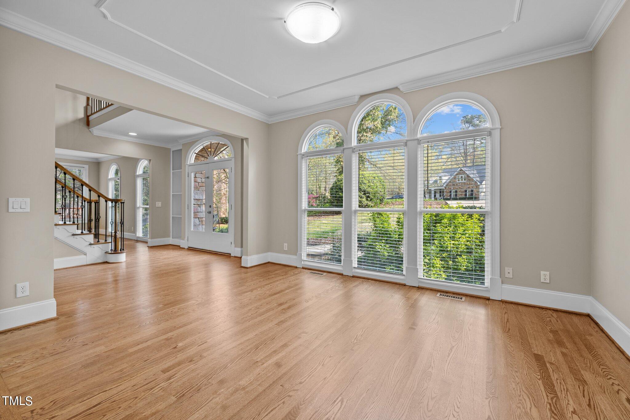 102 Napoleon Court