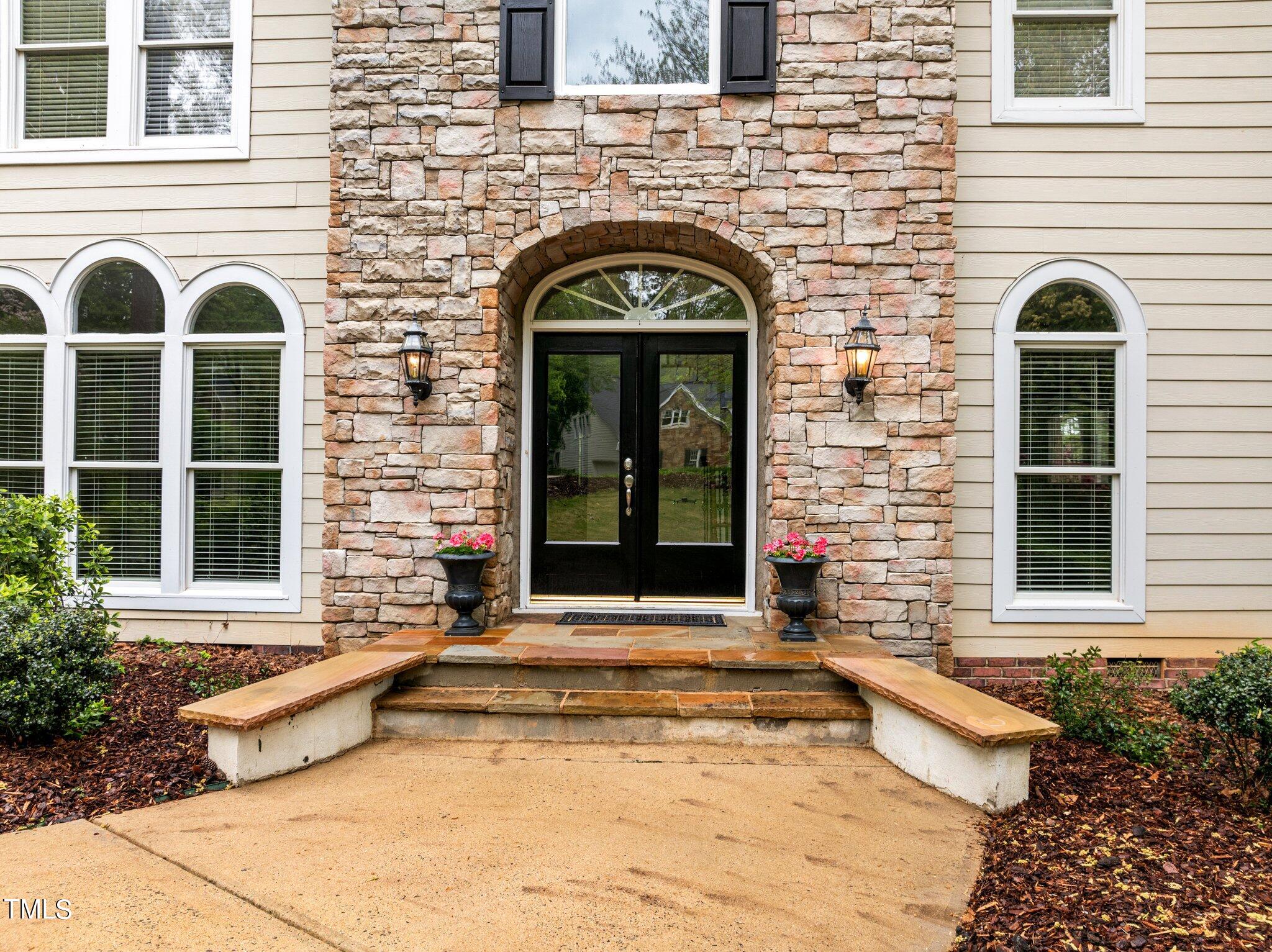 102 Napoleon Court