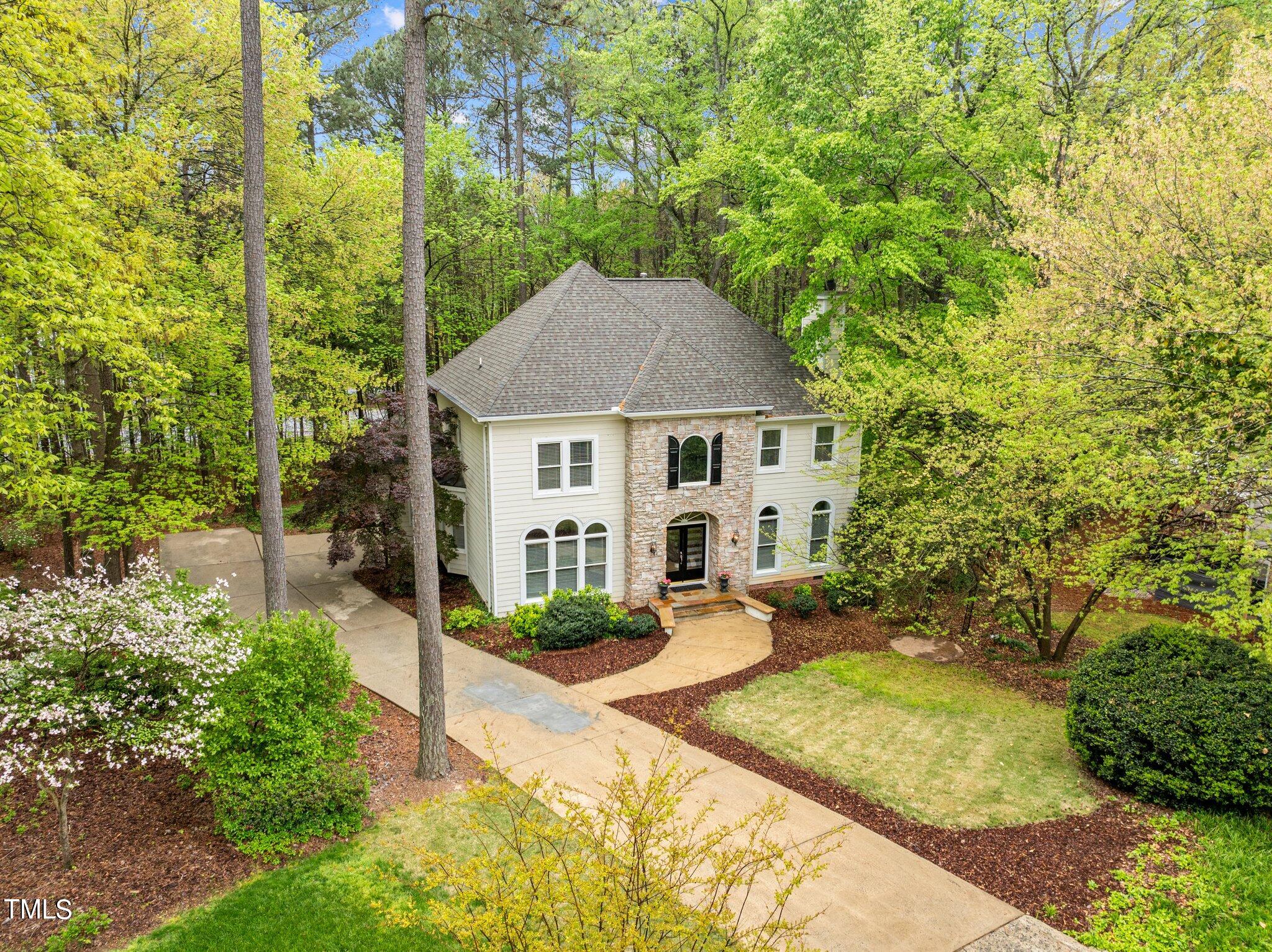 102 Napoleon Court