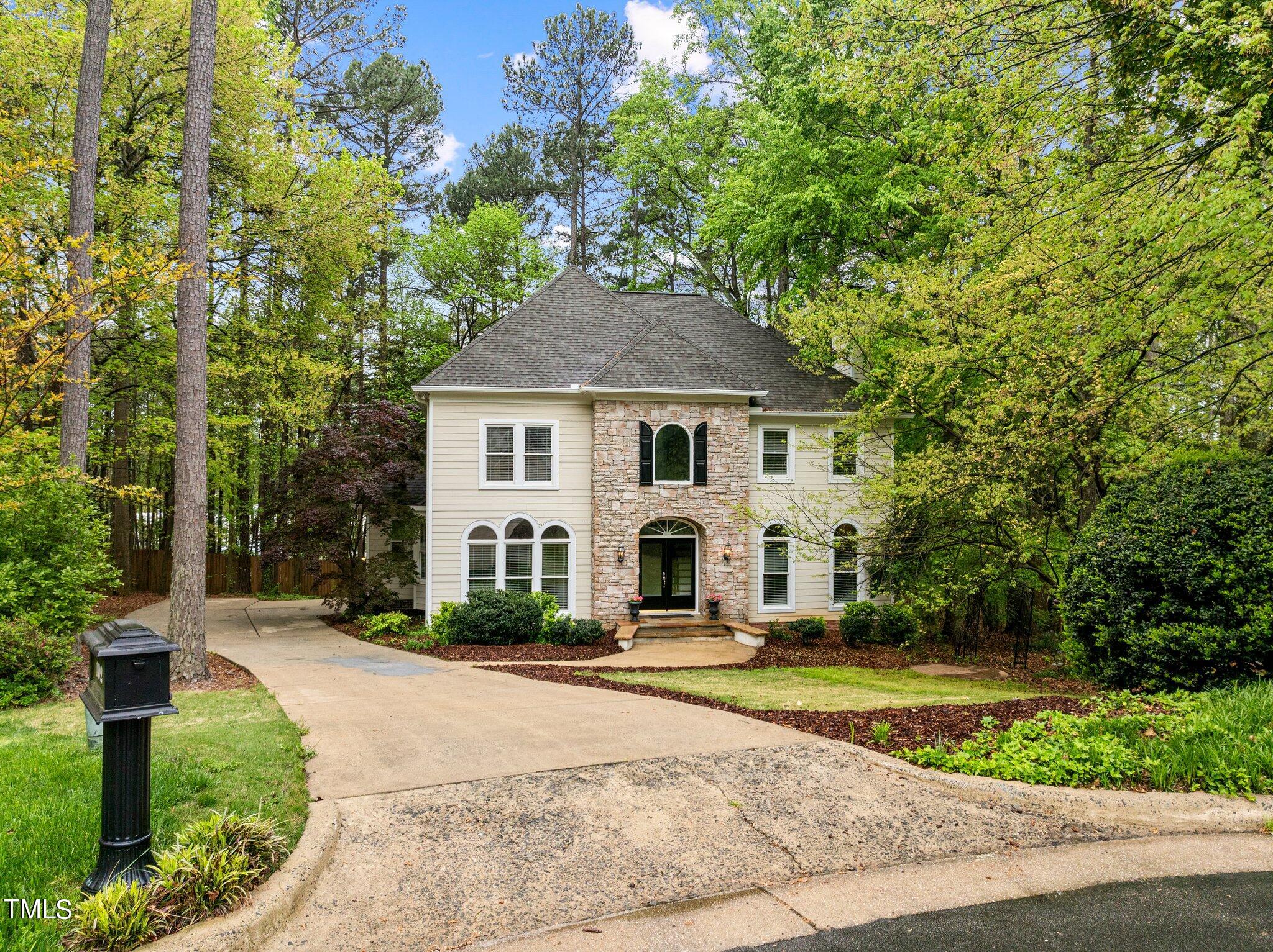 102 Napoleon Court