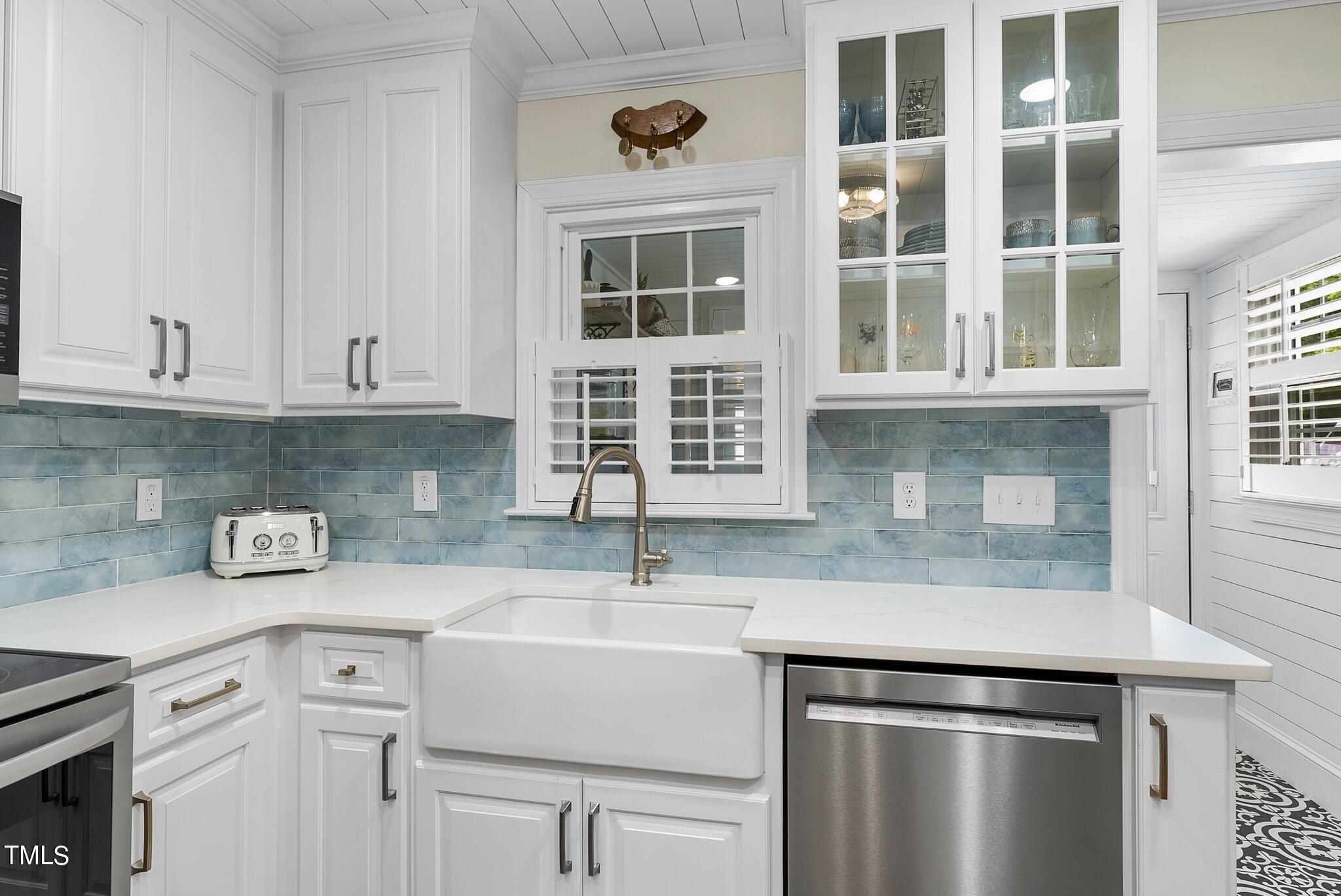 411 N Academy Street