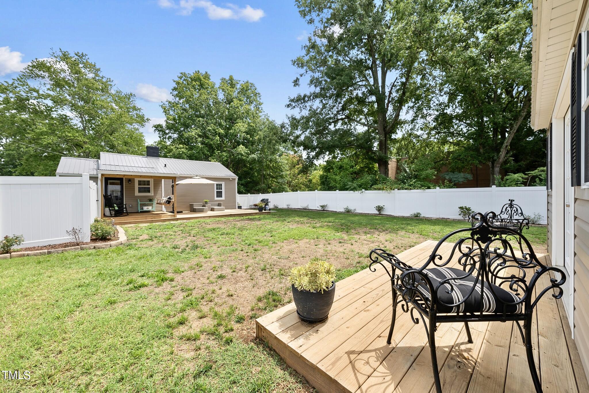 411 N Academy Street