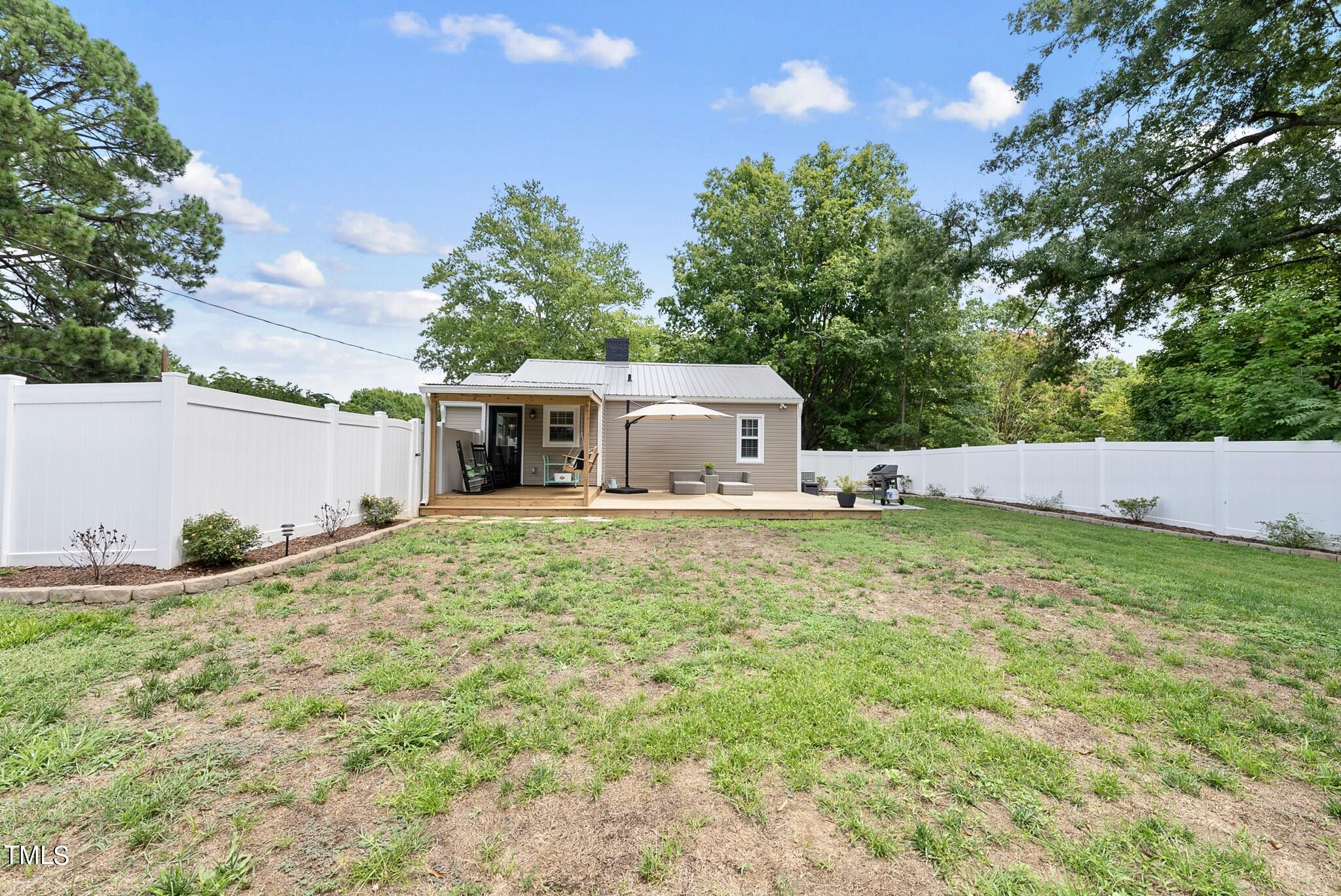 411 N Academy Street