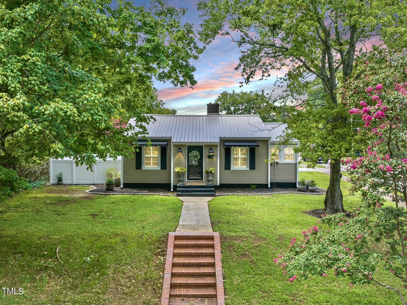 411 N Academy Street