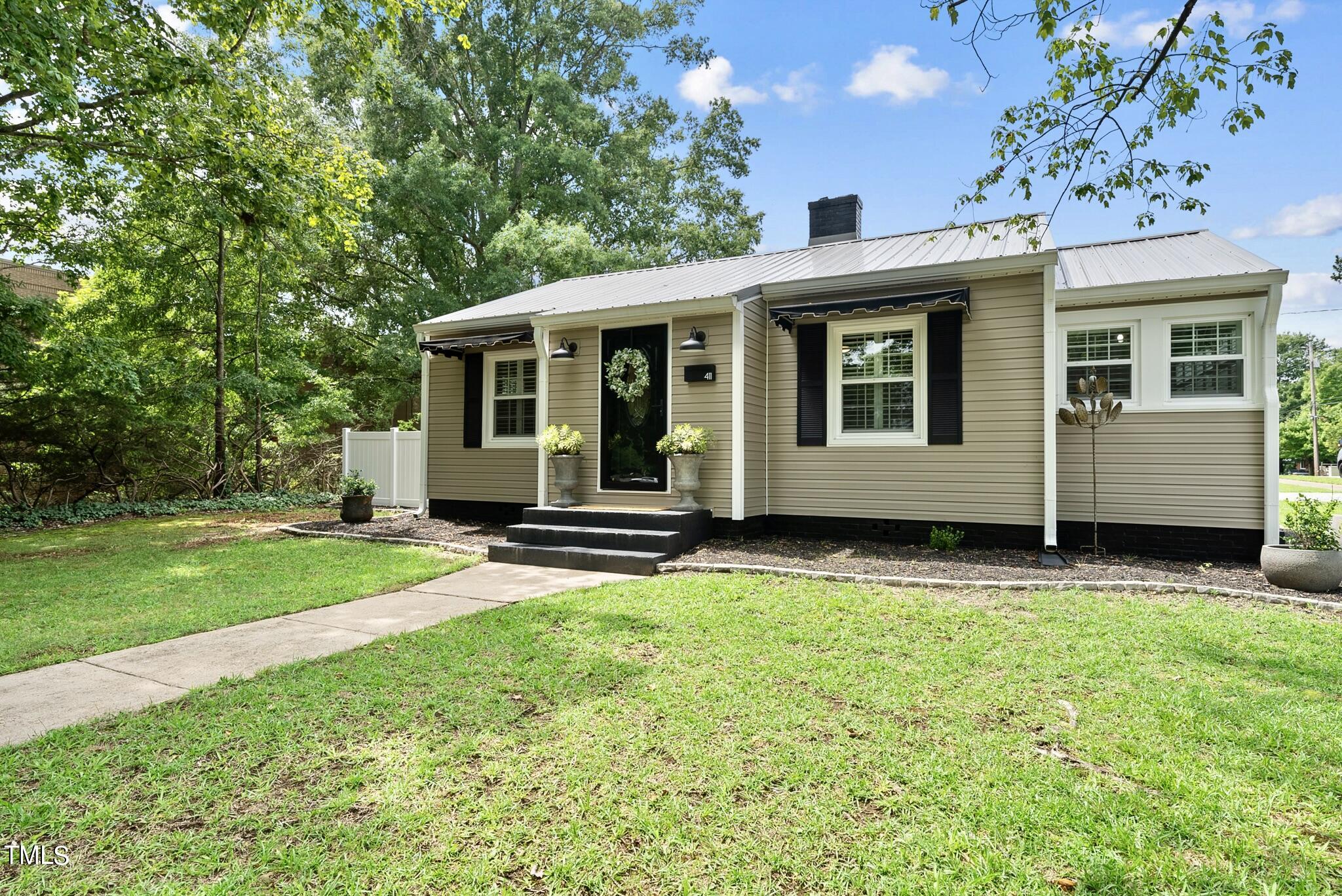 411 N Academy Street