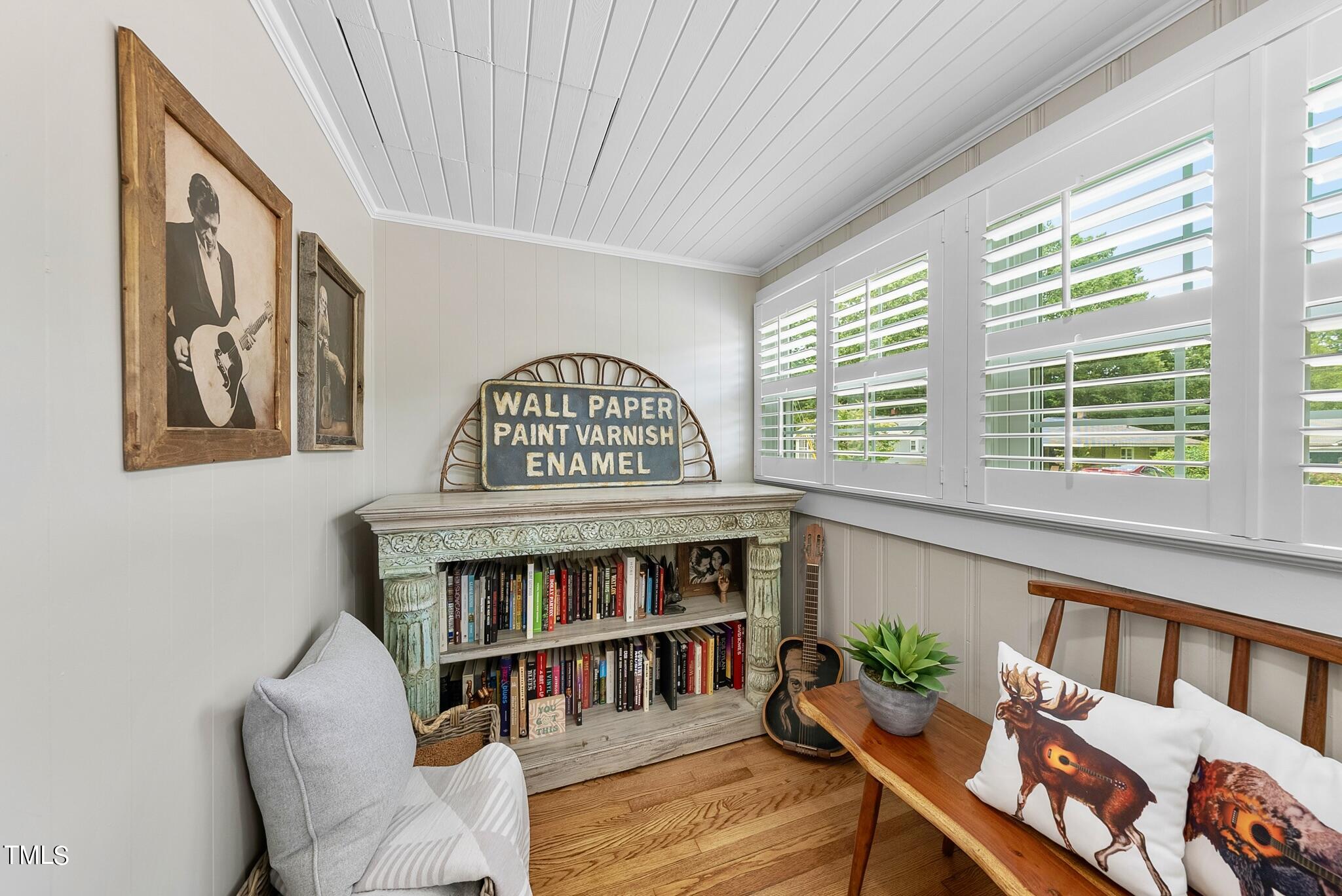 411 N Academy Street