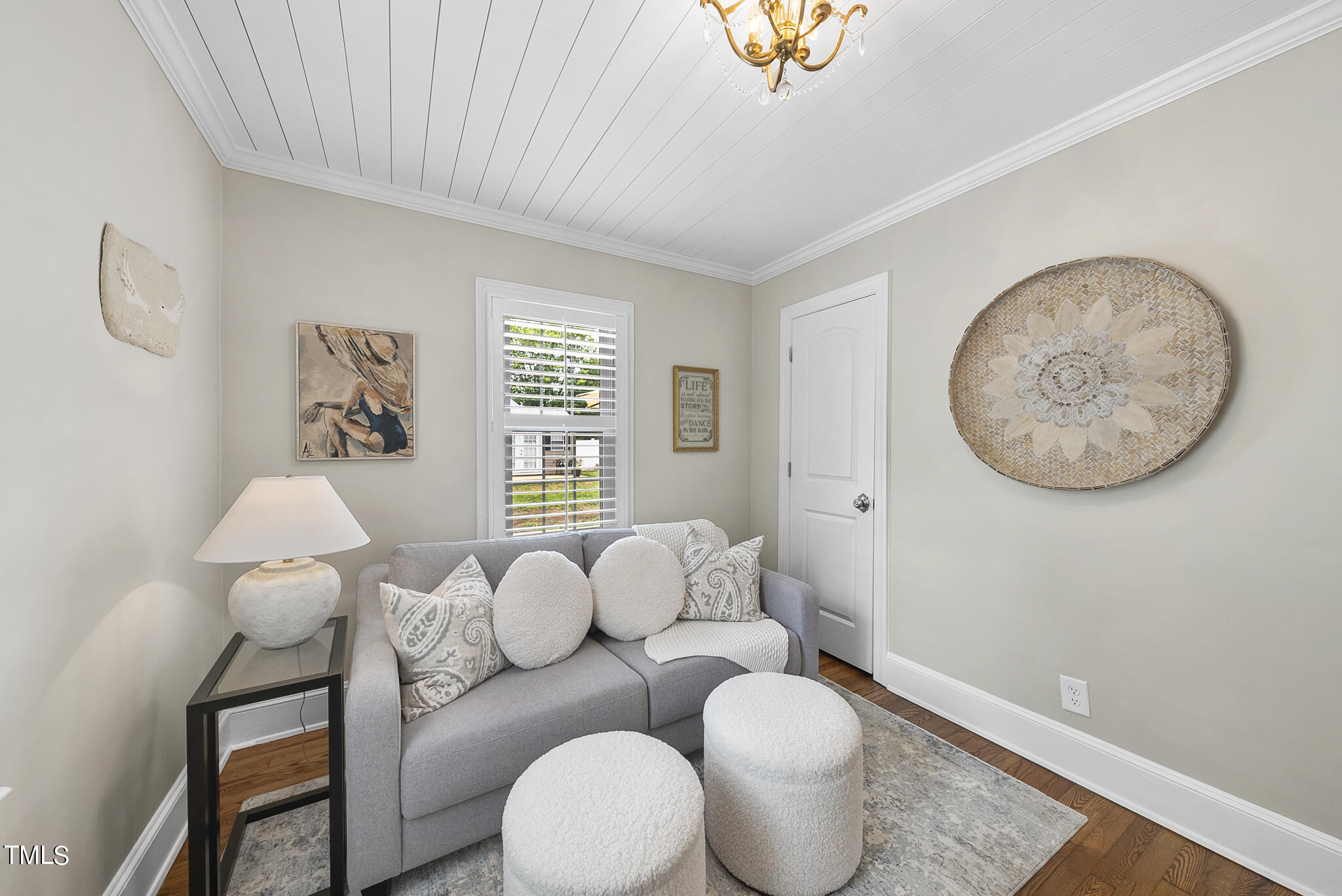 411 N Academy Street