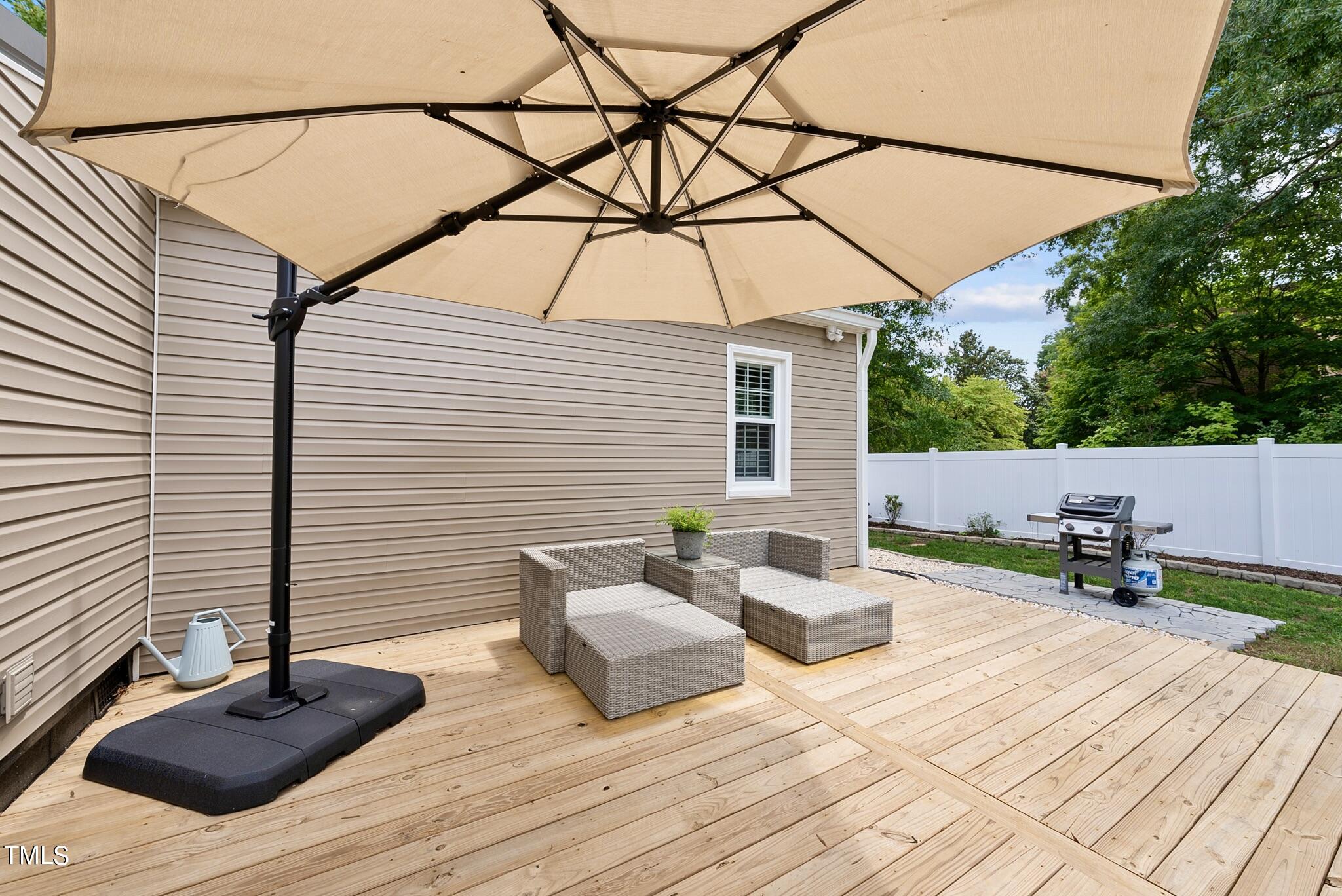 411 N Academy Street