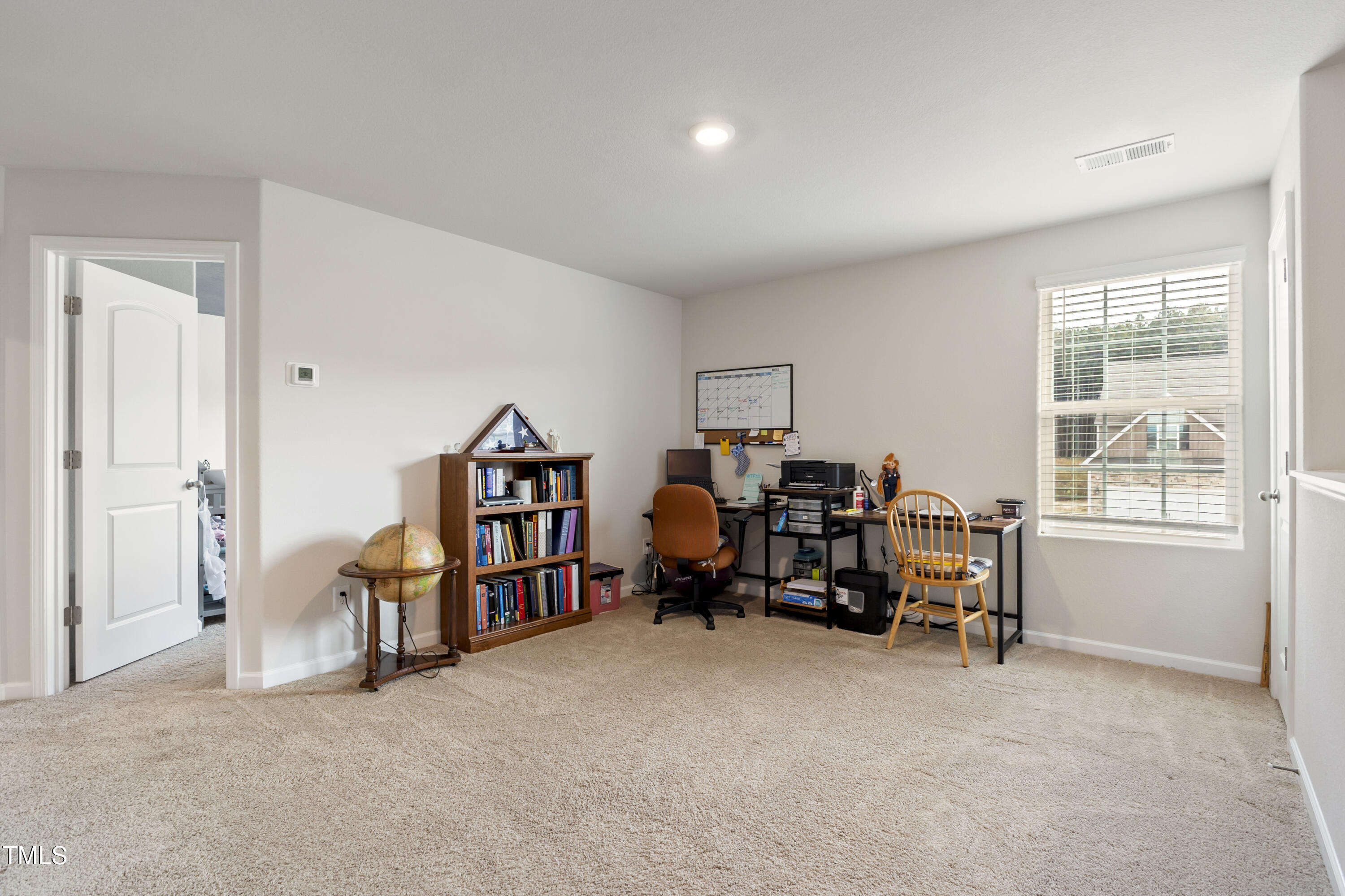 737 Crackling Court
