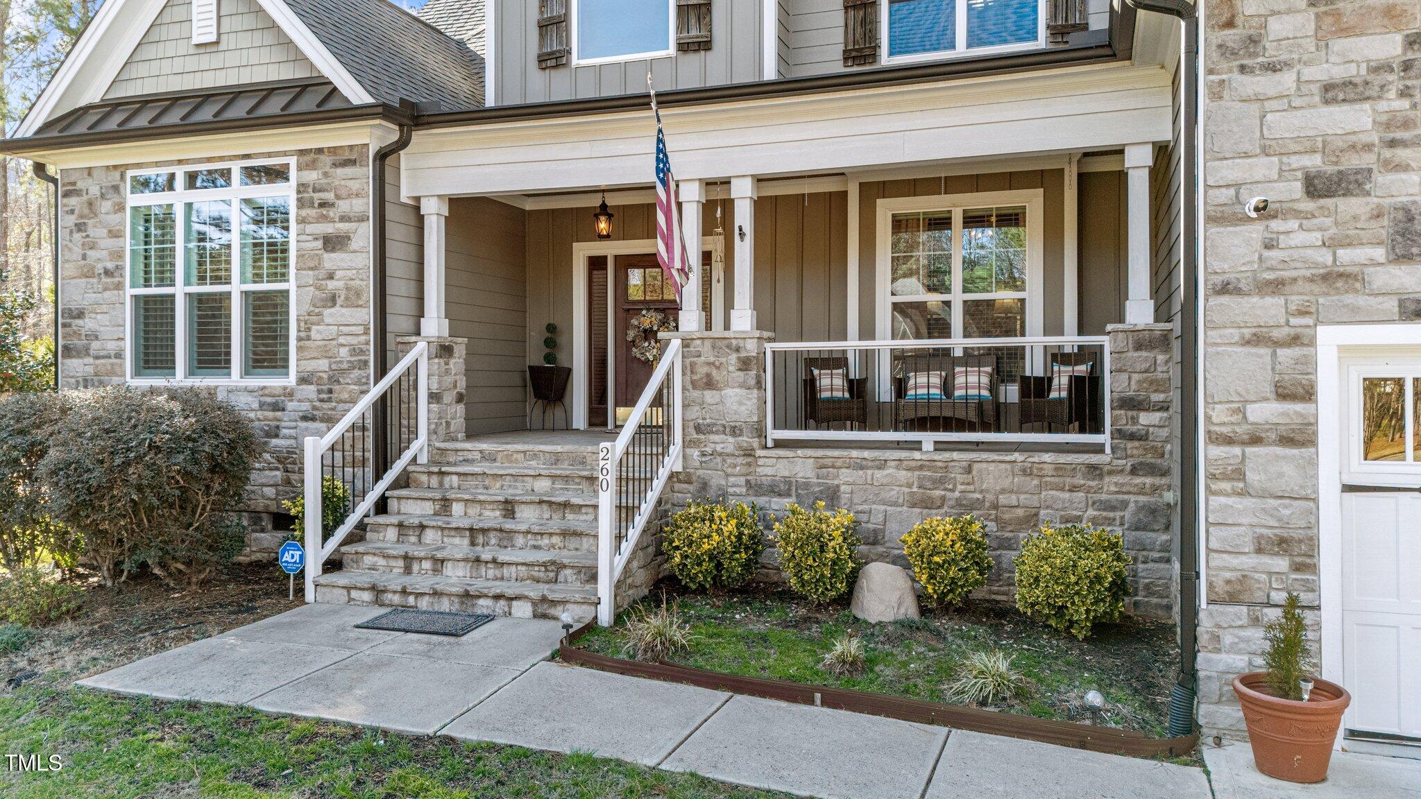 260 Crestdale Drive