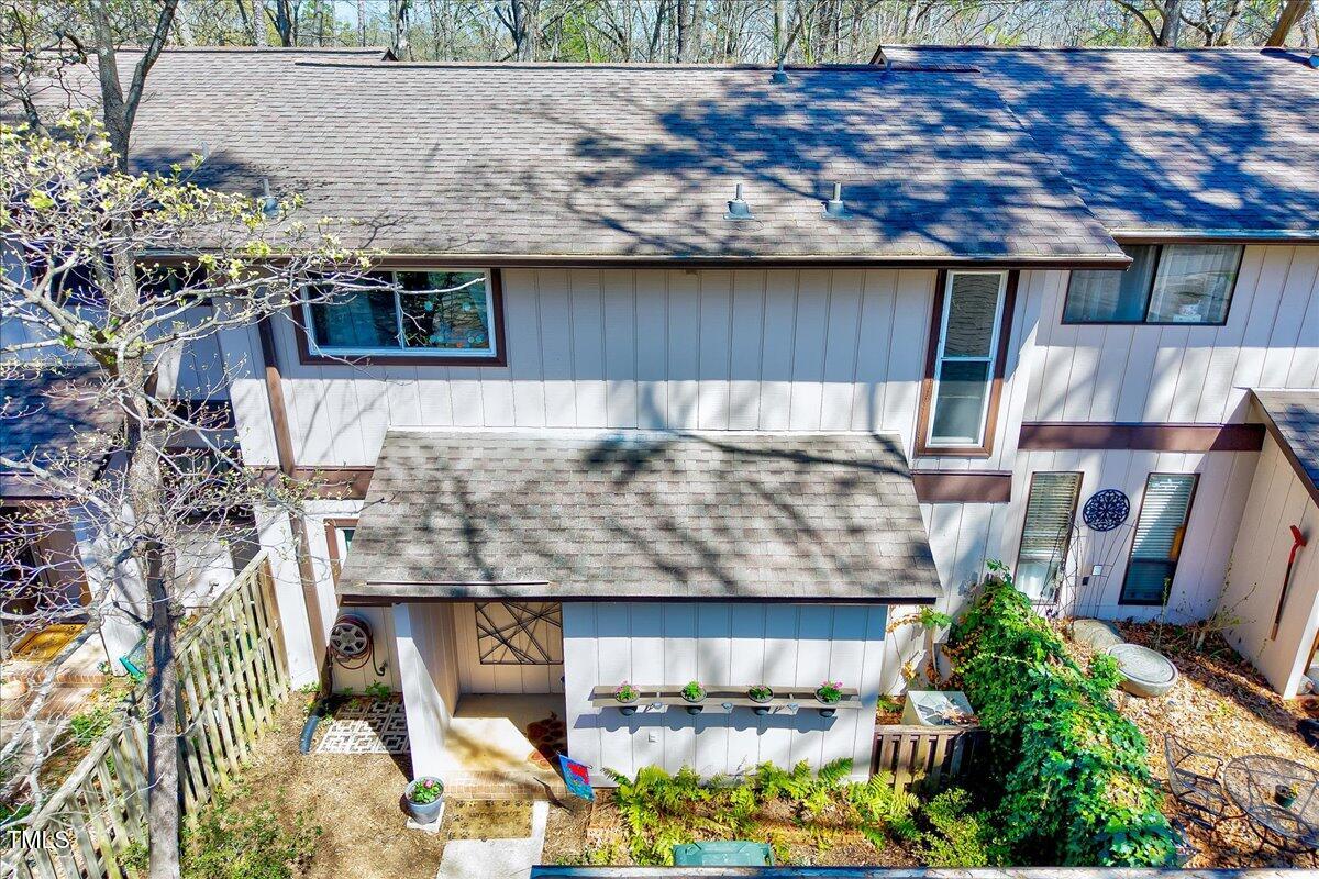 3923 Wendy Lane