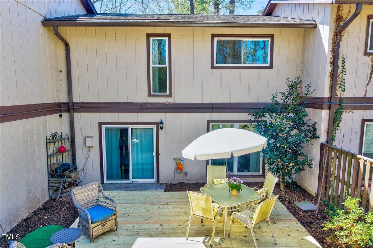 3923 Wendy Lane