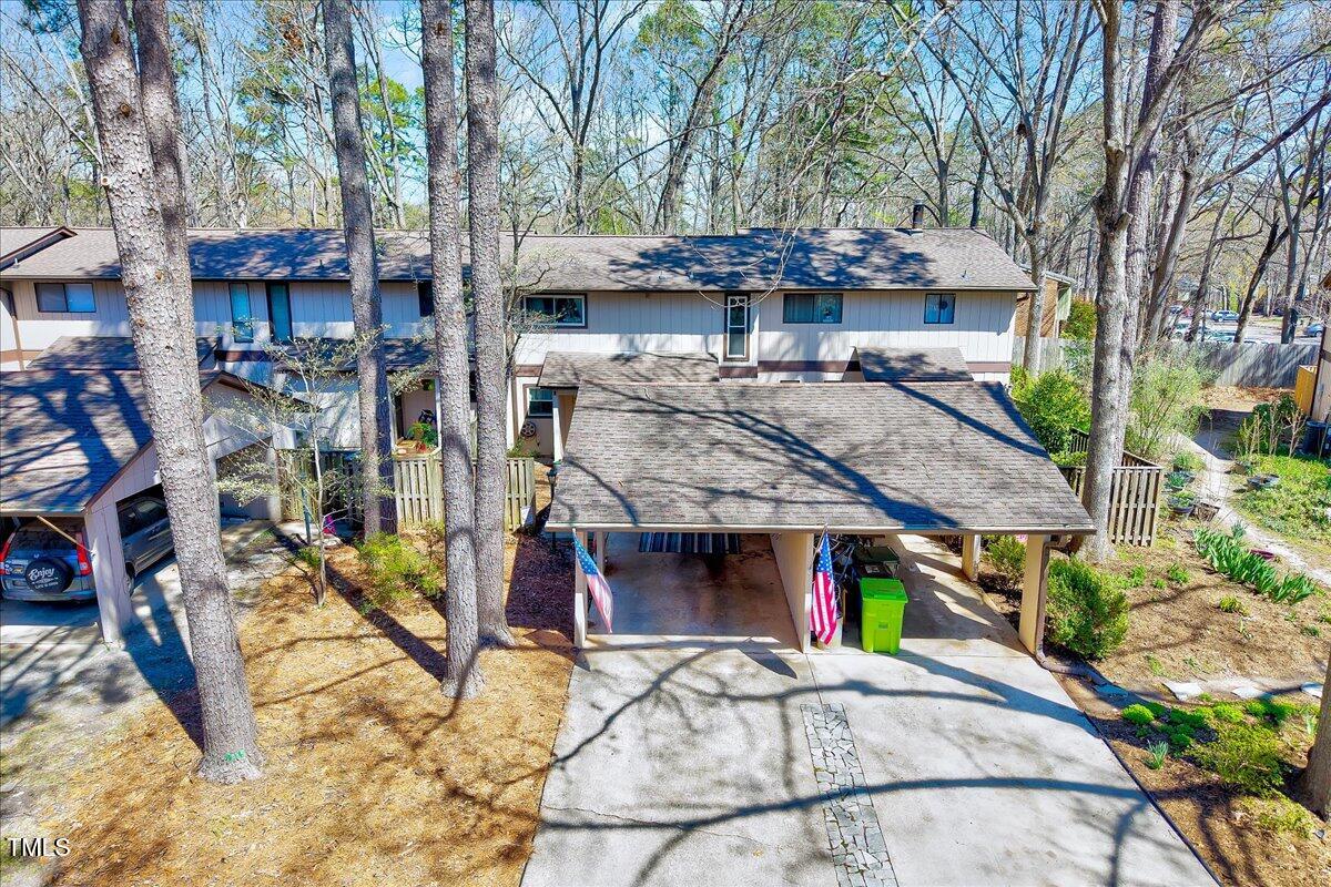 3923 Wendy Lane