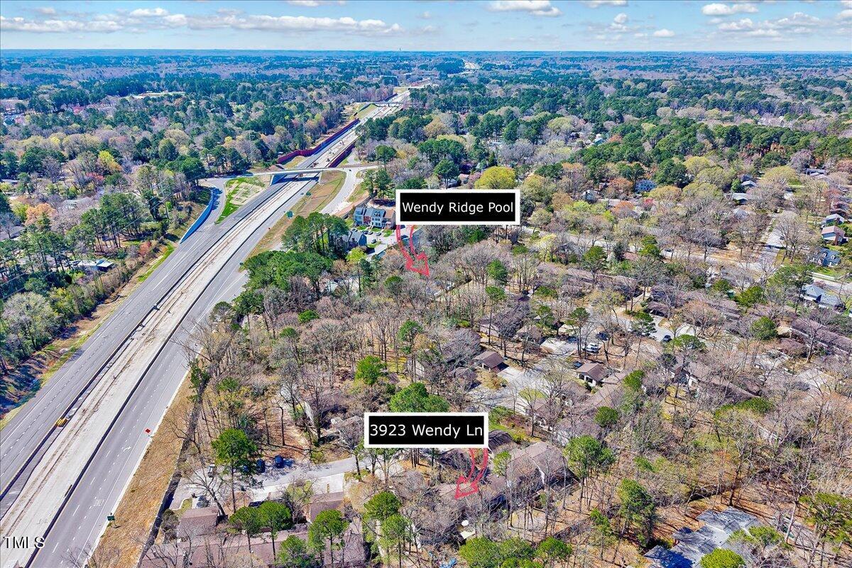 3923 Wendy Lane