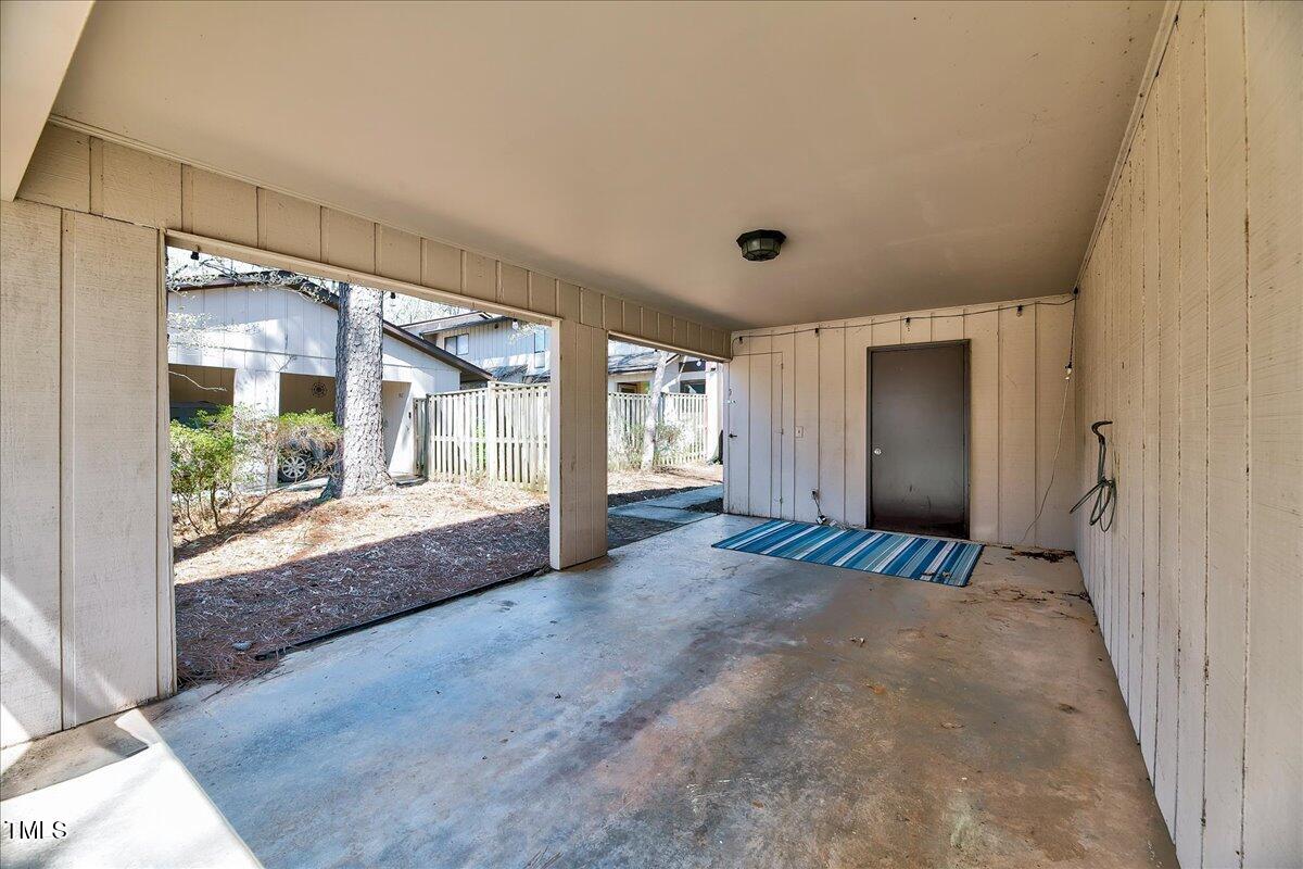 3923 Wendy Lane