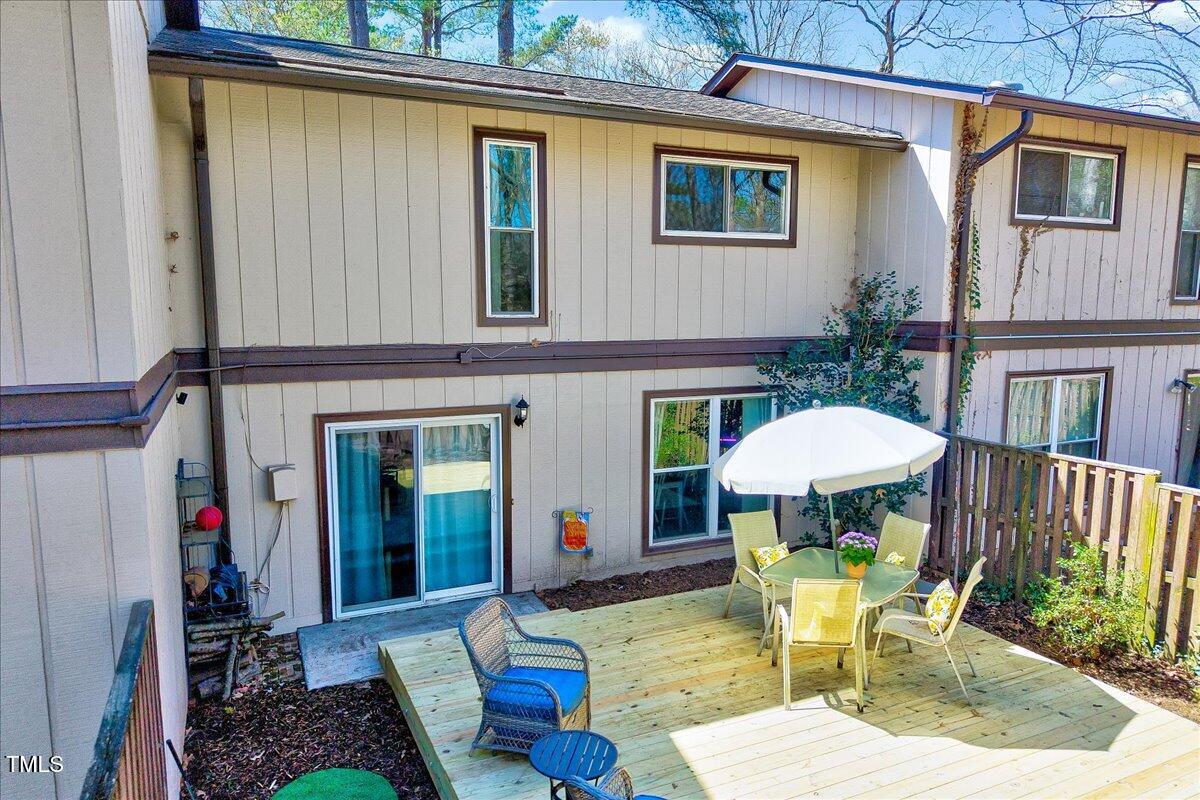 3923 Wendy Lane