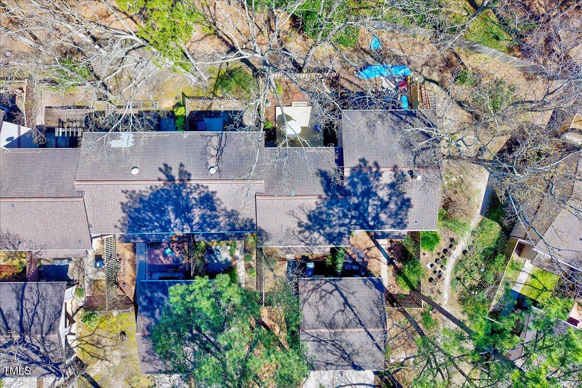 3923 Wendy Lane