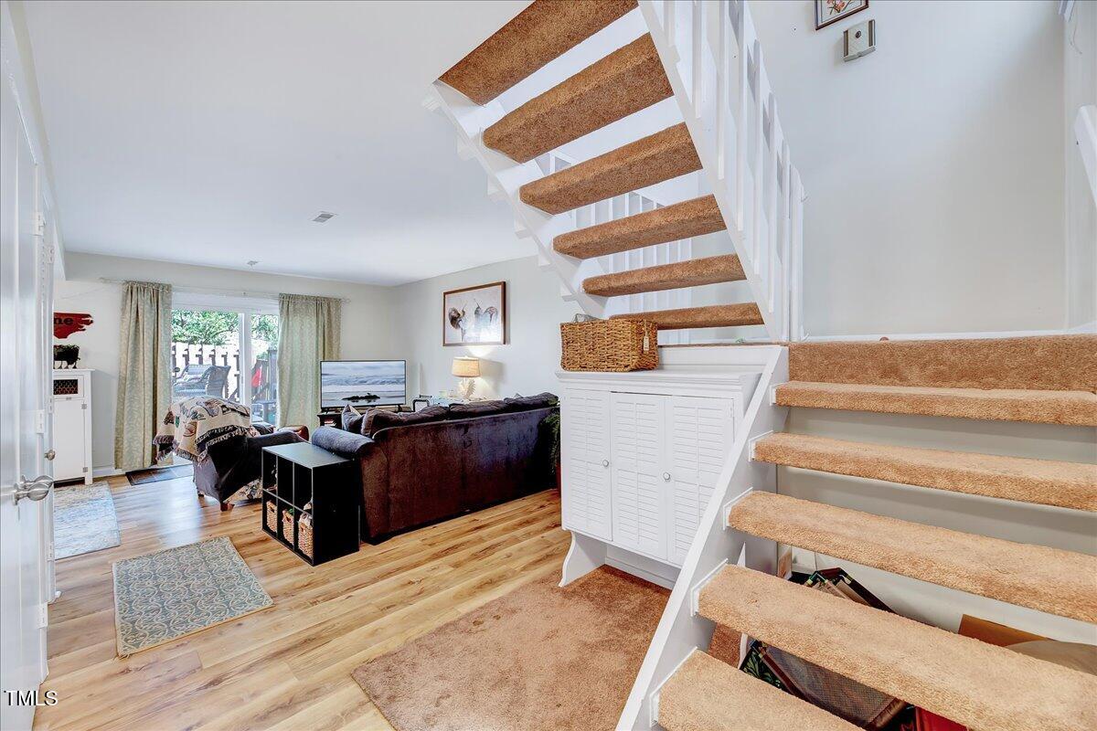 3923 Wendy Lane