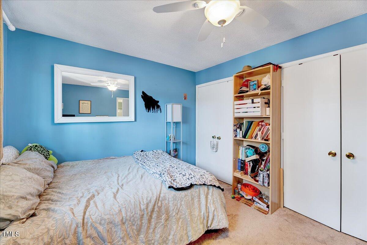 3923 Wendy Lane