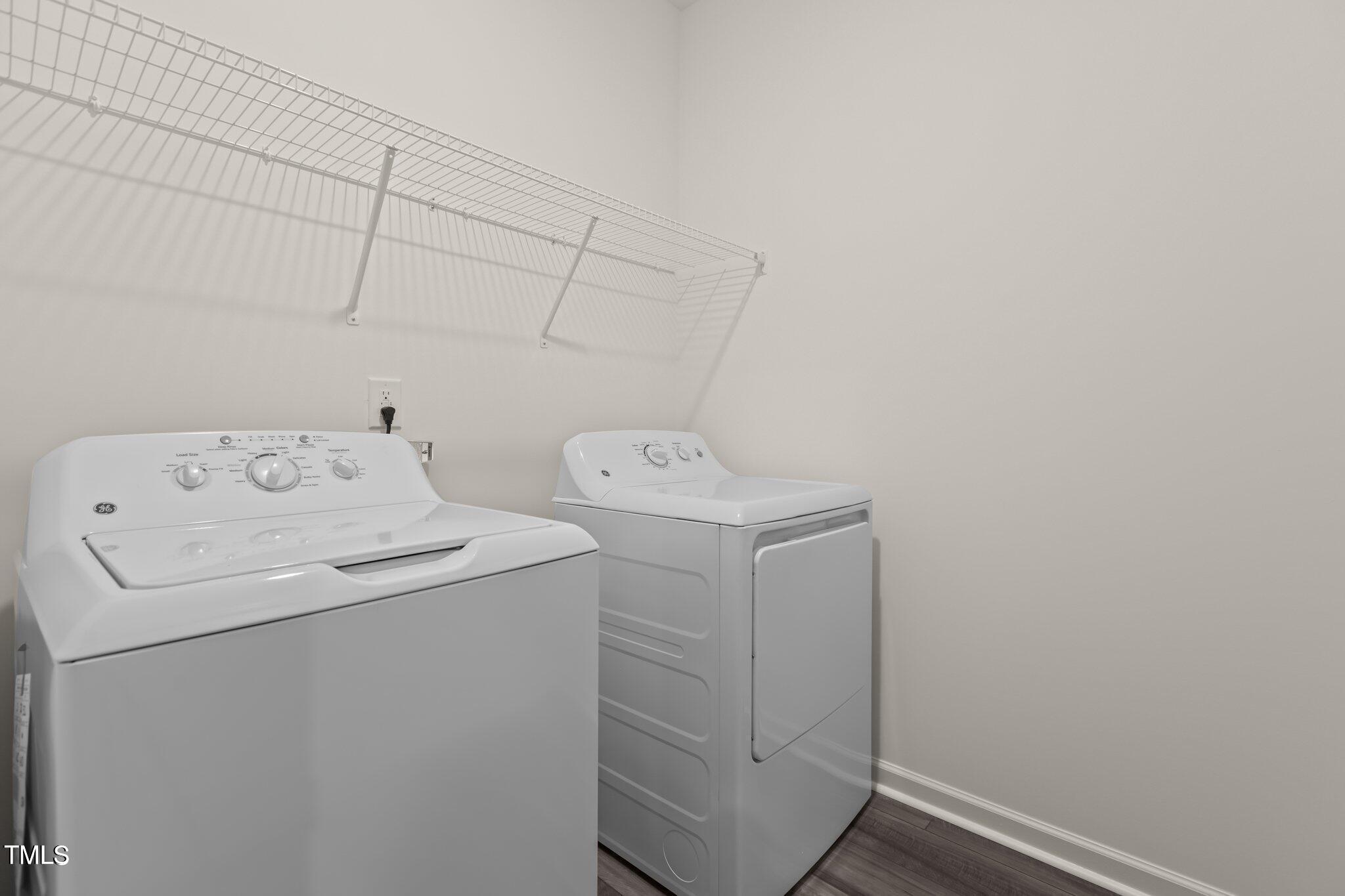 825 Kenyon Spring Drive