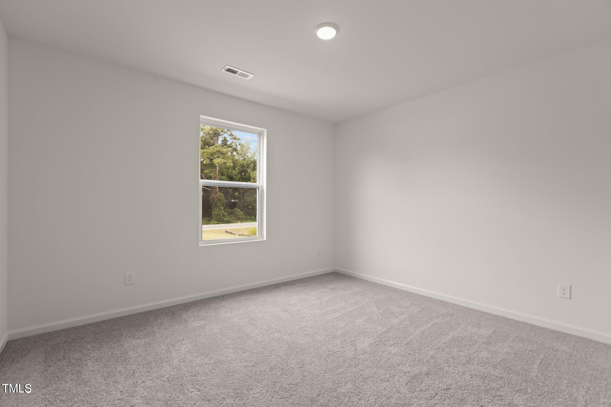 825 Kenyon Spring Drive