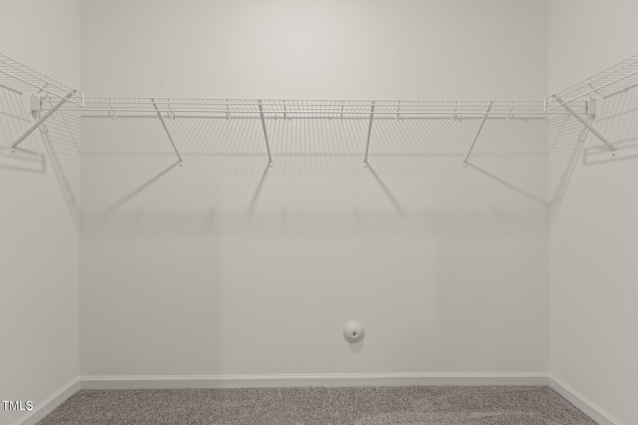 825 Kenyon Spring Drive