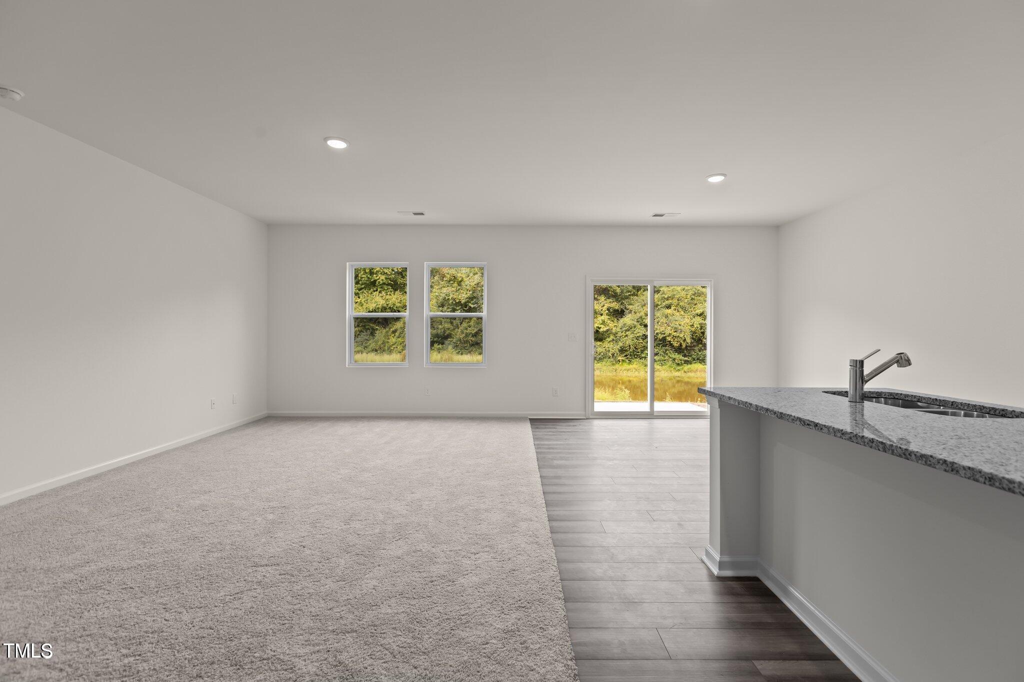 825 Kenyon Spring Drive