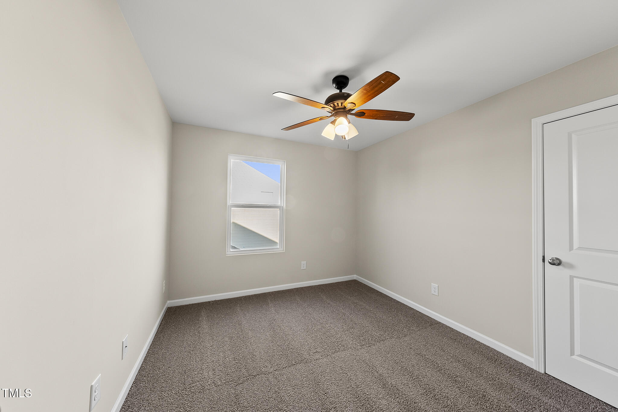 624 S Kennelman Circle