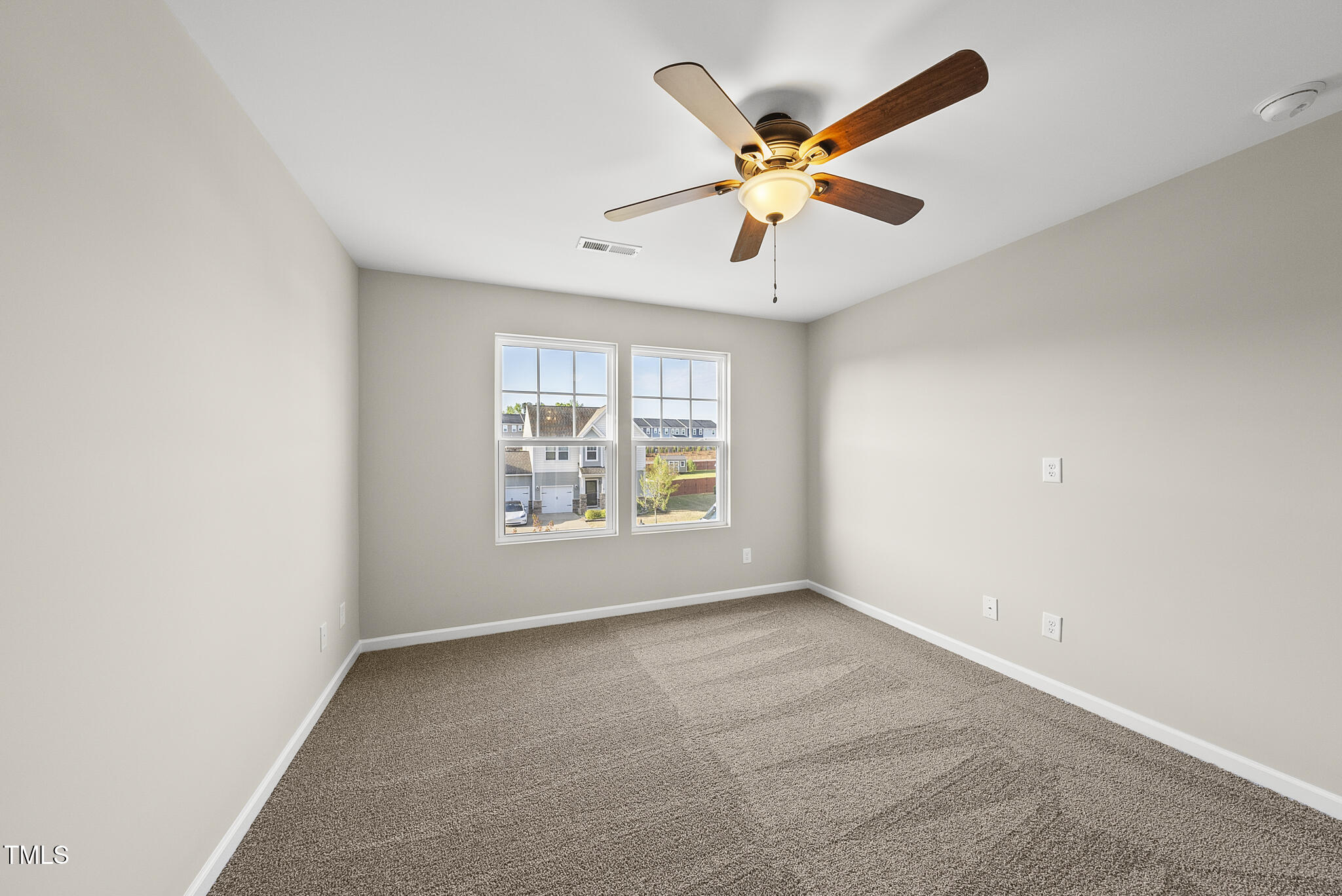 624 S Kennelman Circle