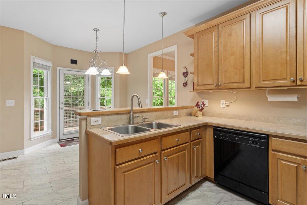 933 Richland Ridge Drive