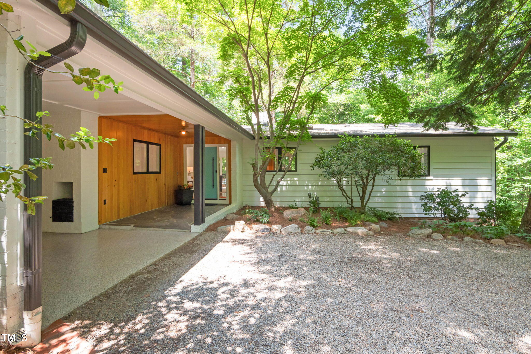 800 Shady Lawn Road