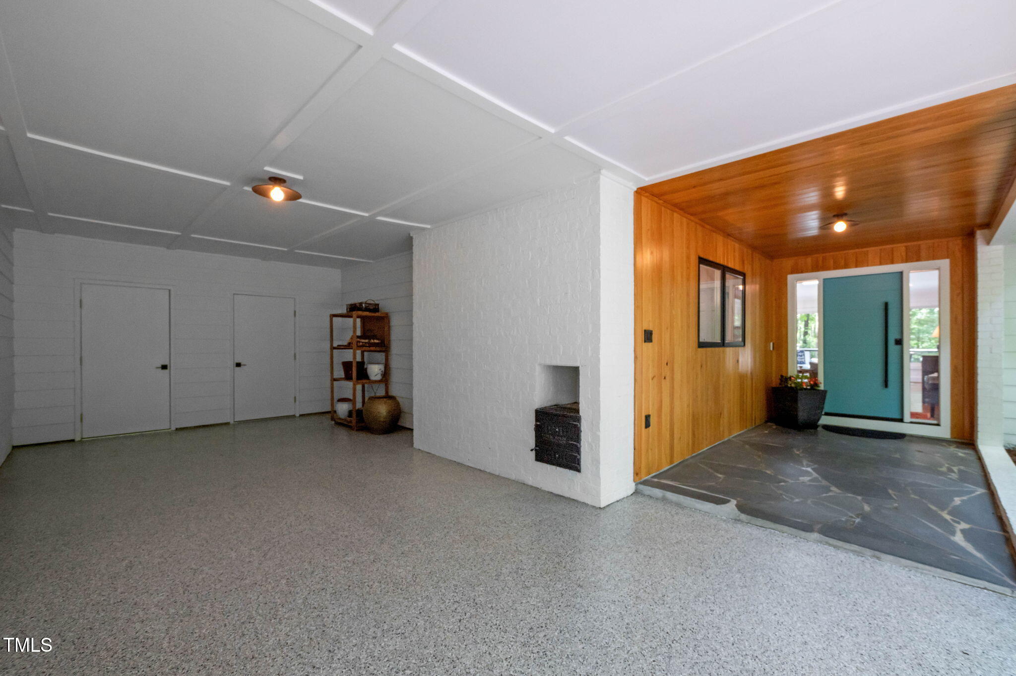 800 Shady Lawn Road