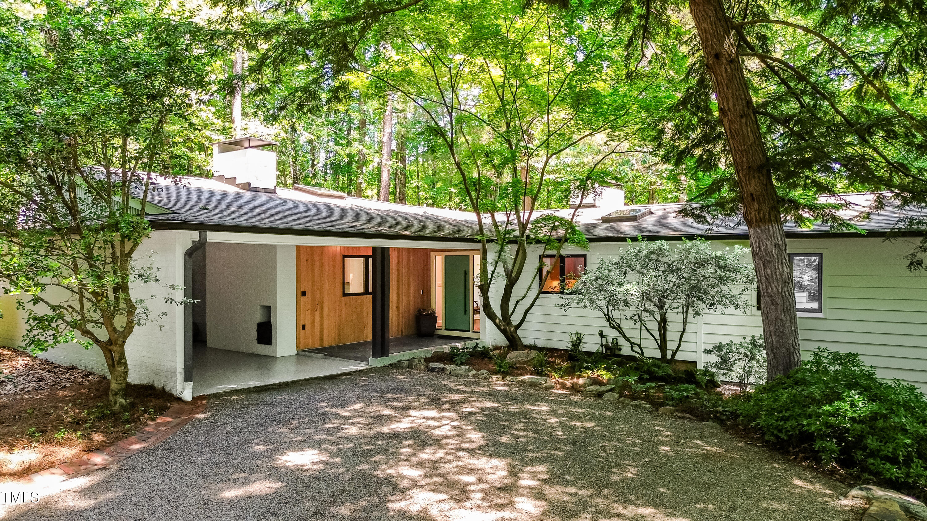 800 Shady Lawn Road
