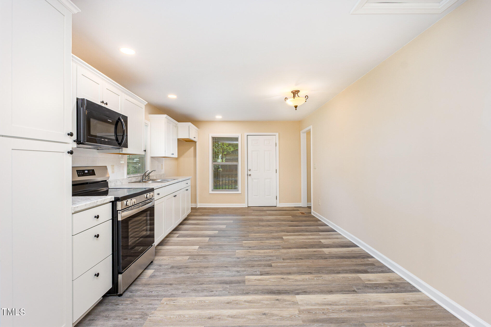 121 Lena Court